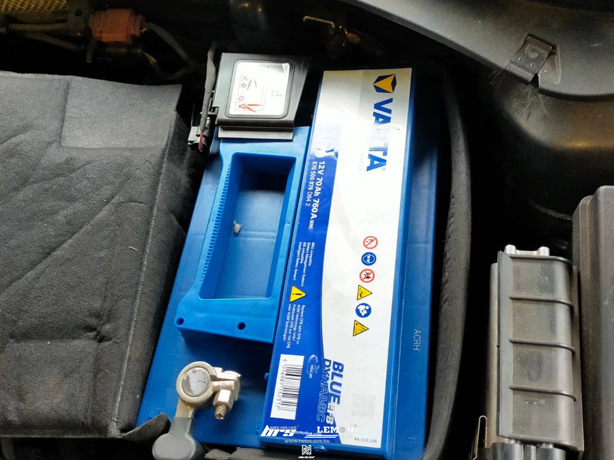 Skoda Superb 安裝 德國VARTA LN3 70AH電瓶更換