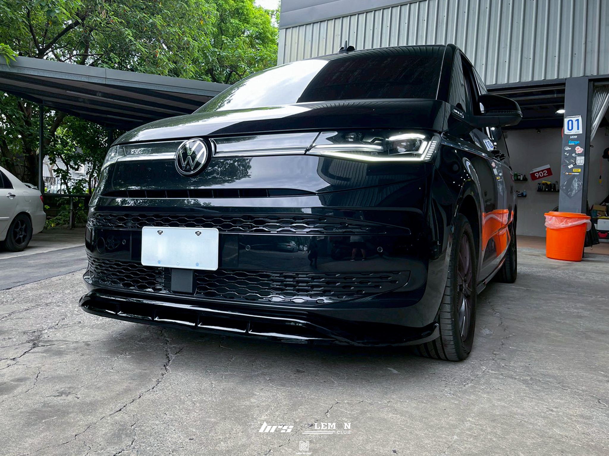 Volkswagen T7 安裝 MAXTON後下擾流+類MAX雙層前下巴+怠速熄火啟停自動關閉器