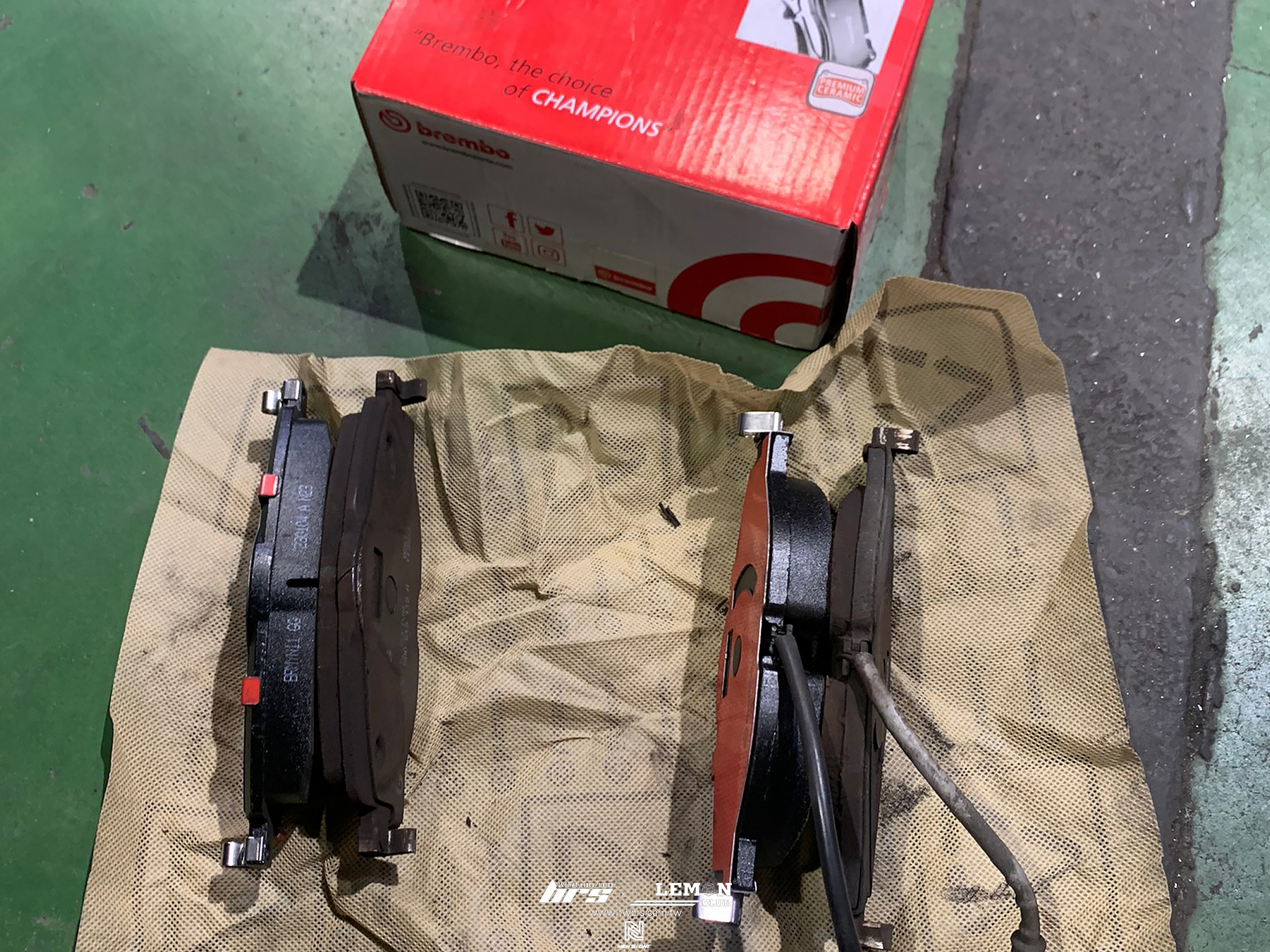 Volkswagen Golf 7.5 安裝 前後Brembo來令片(紅皮)