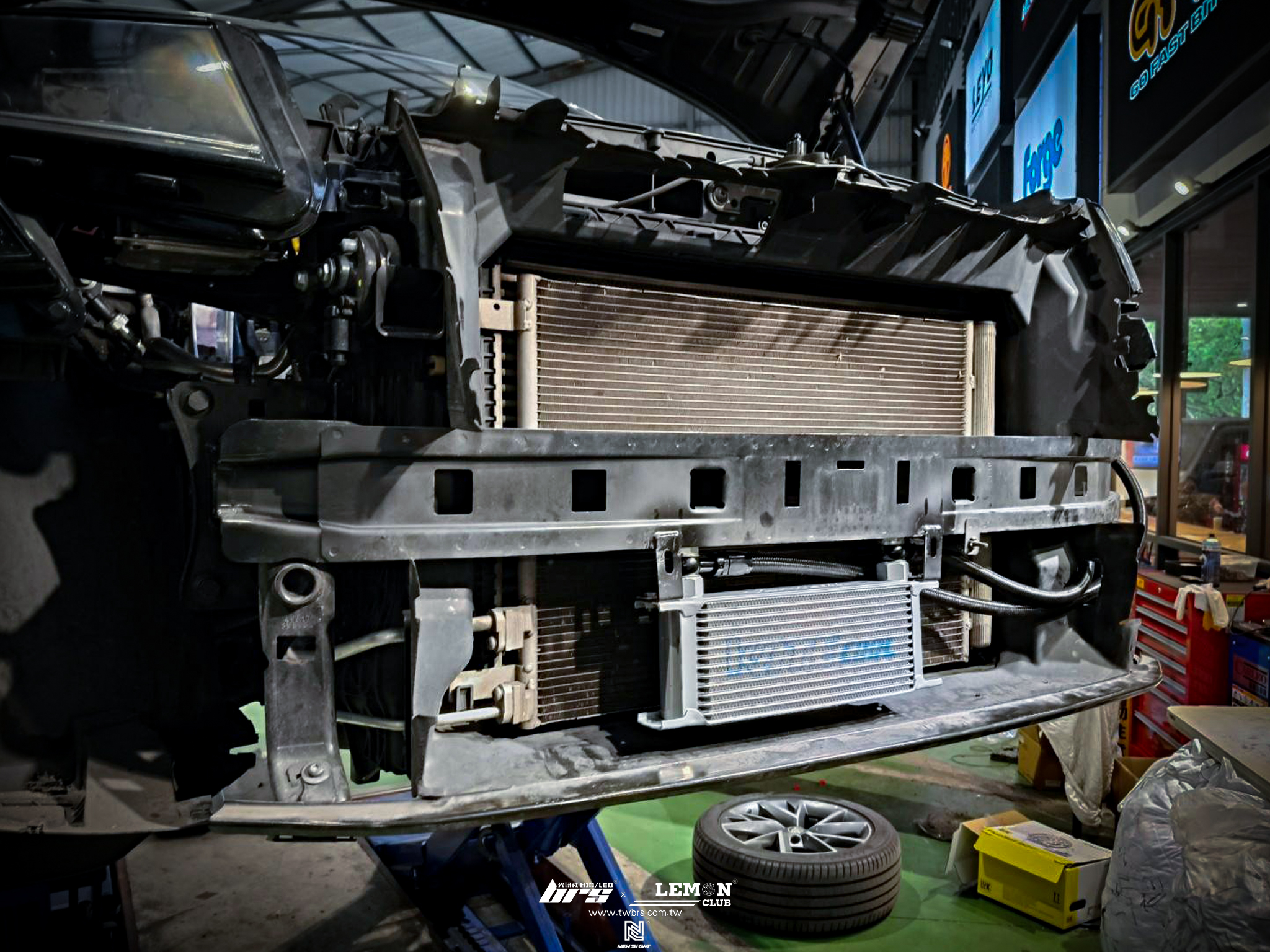 Skoda Kodiaq 安裝 工字樑上下襯套+KATECOOL DQ500 變速箱冷卻器+原廠變速箱油+HUNTER 3D電腦四輪定位