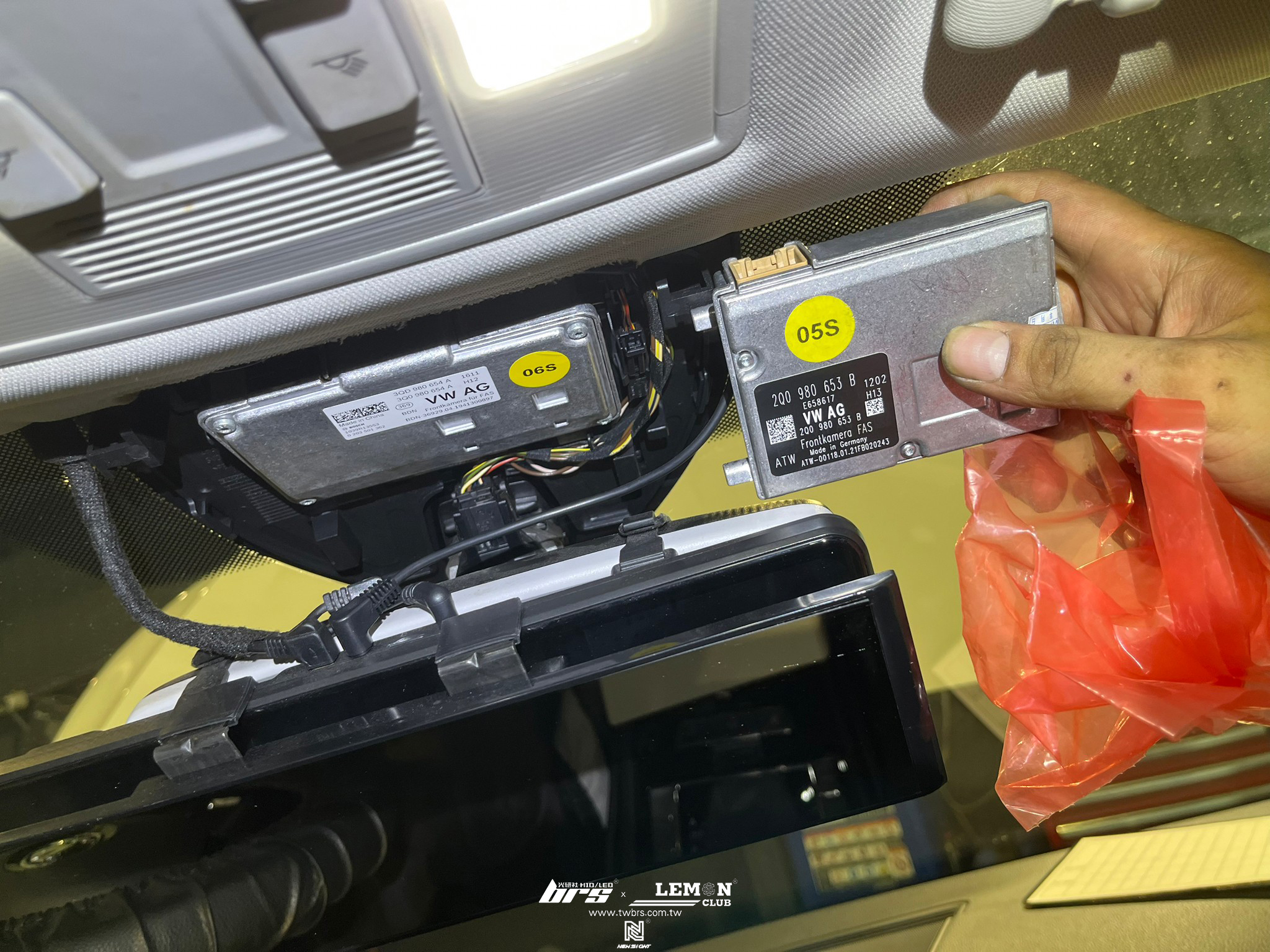 Skoda Superb 安裝 車道保持(3Q改2Q)