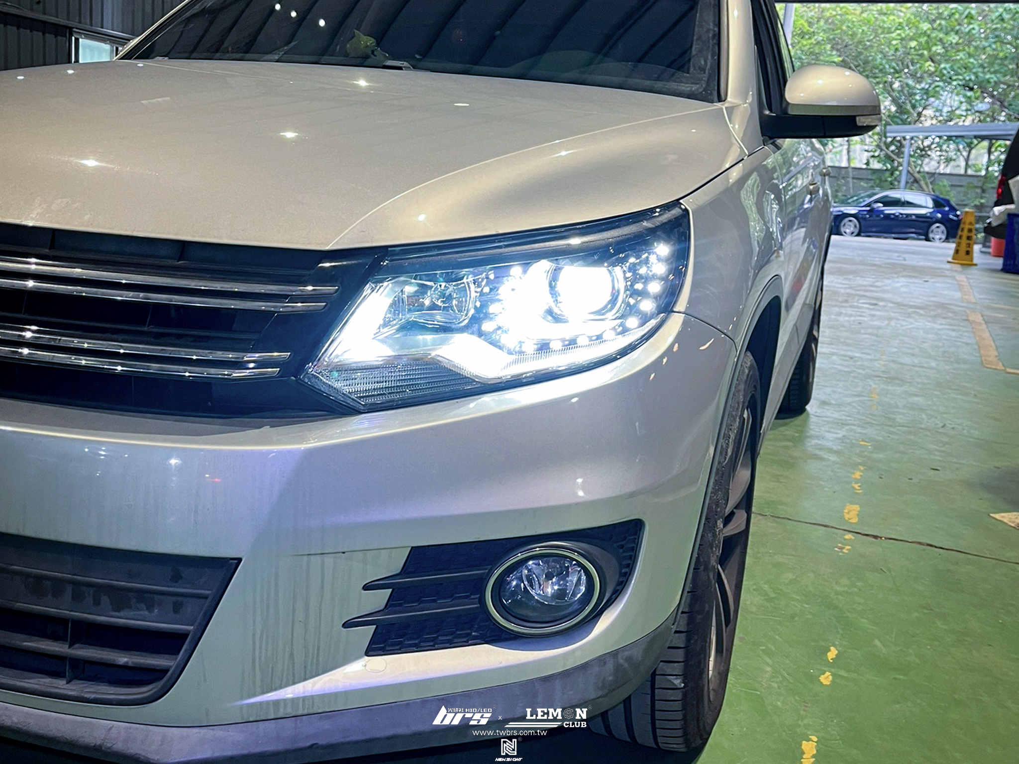 Volkswagen New Tiguan 安裝 淚眼魚眼大燈總成+D2H 6500K 高階款LED