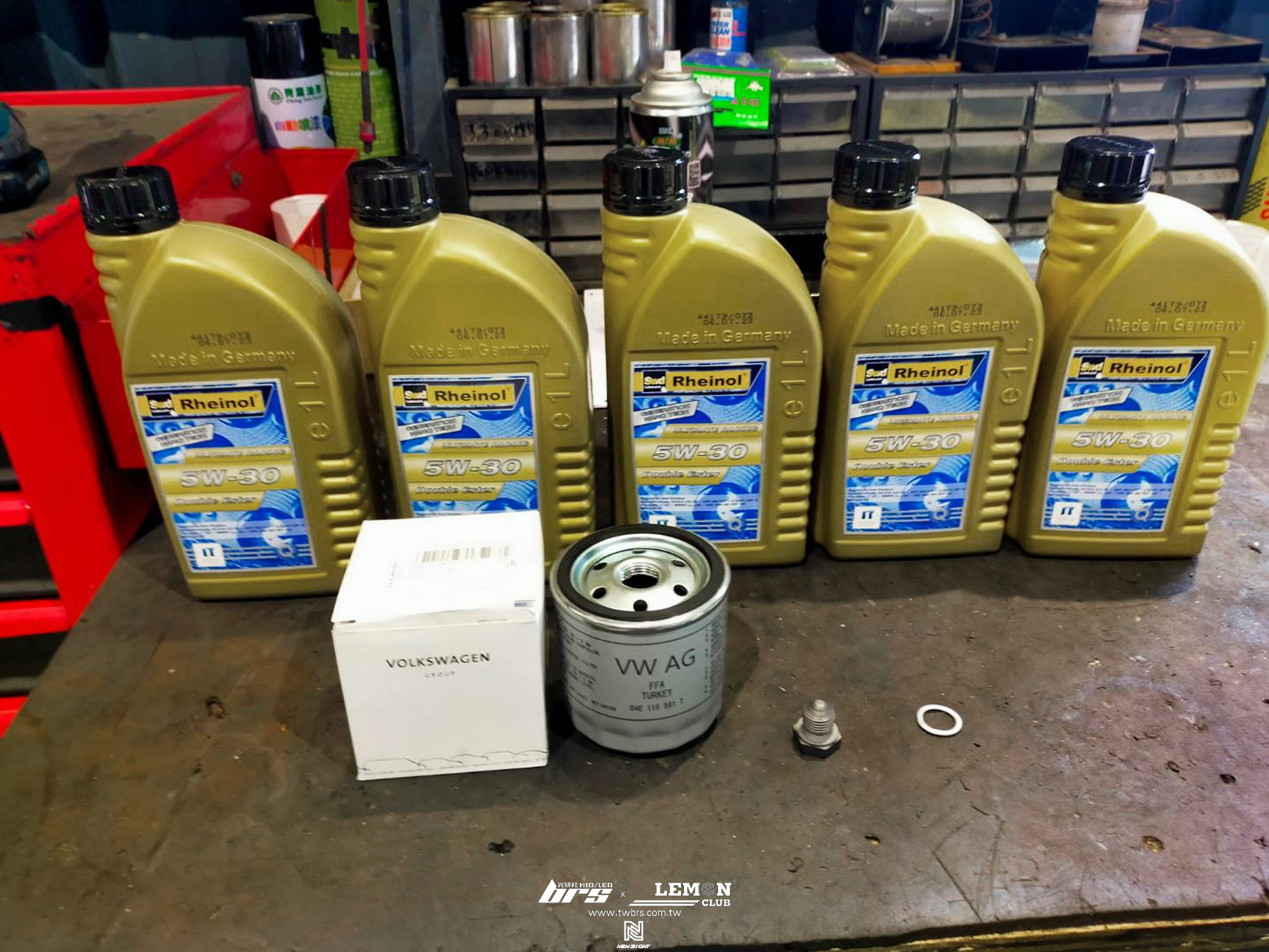 Skoda Scala 保養(Rheinol萊茵機油5W30+原廠機油芯+原廠洩油螺絲+原廠洩油螺絲墊片)