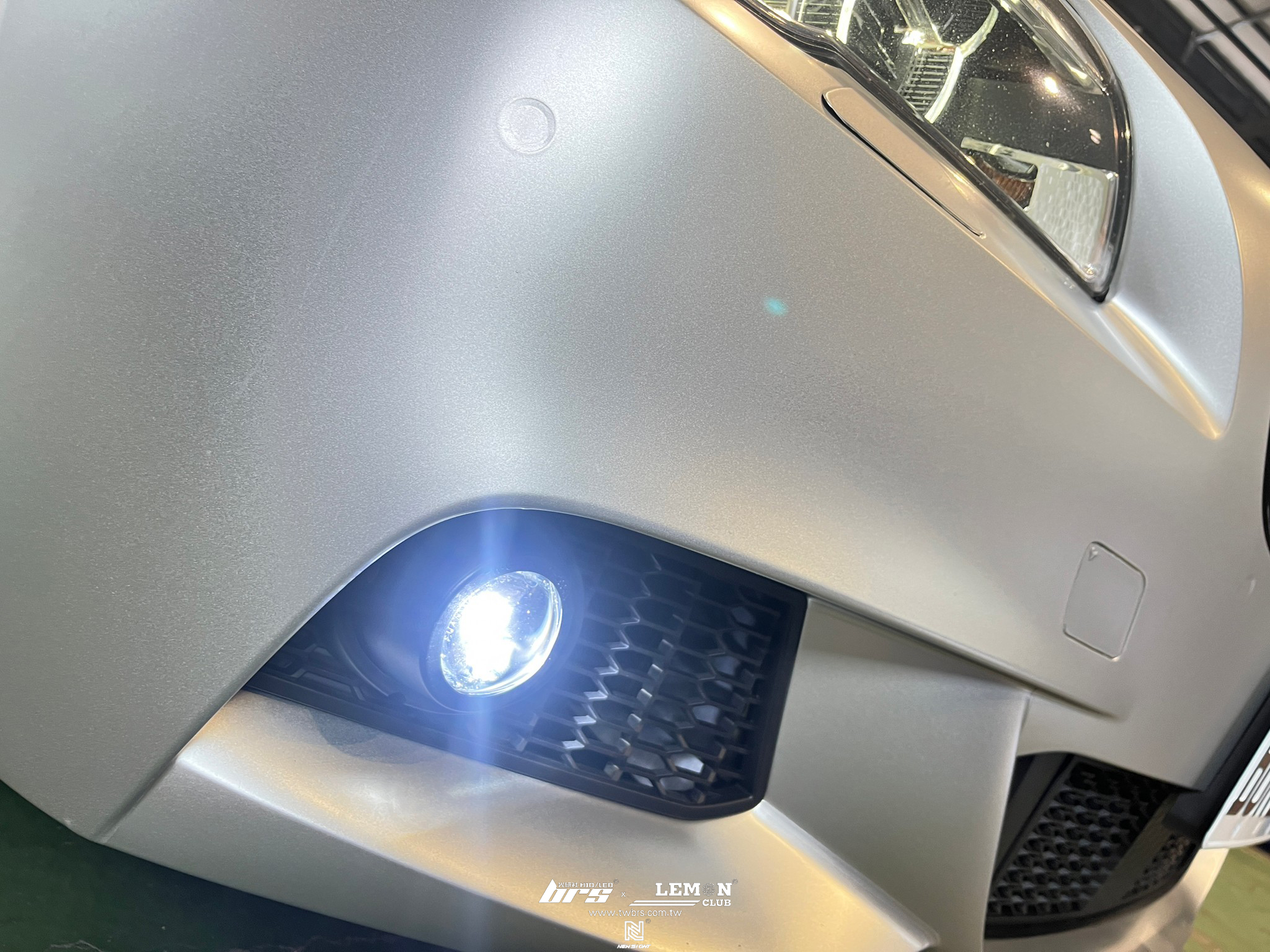 BMW F11 安裝 魚眼霧燈