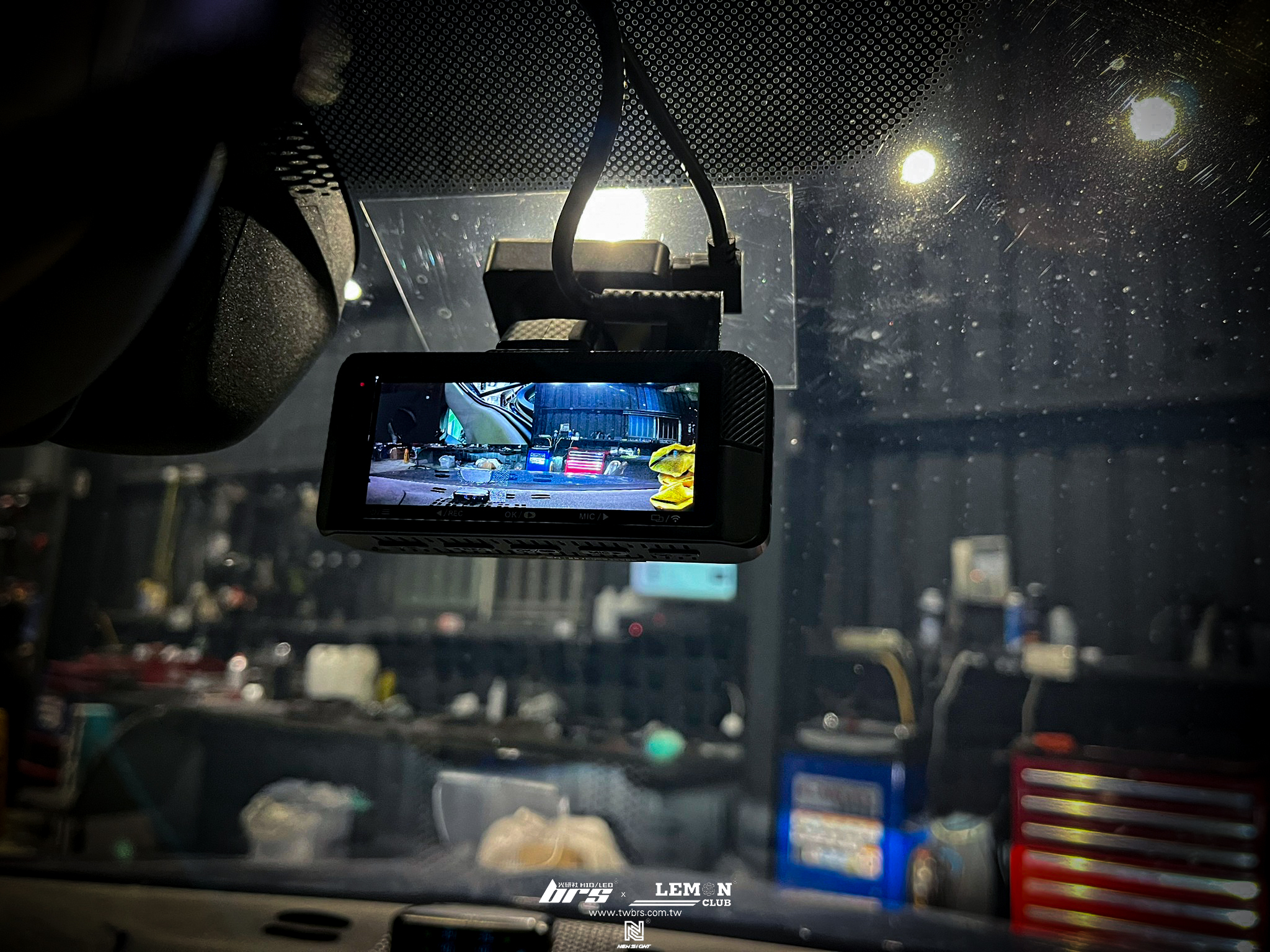 Skoda Superb 安裝 左後輪速感知器+DOD前後行車紀錄器