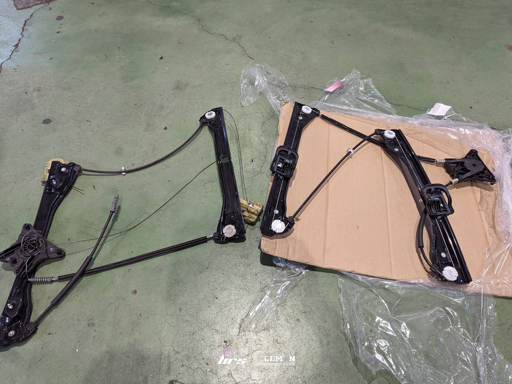 Skoda Rapid 安裝 右前車窗升降機