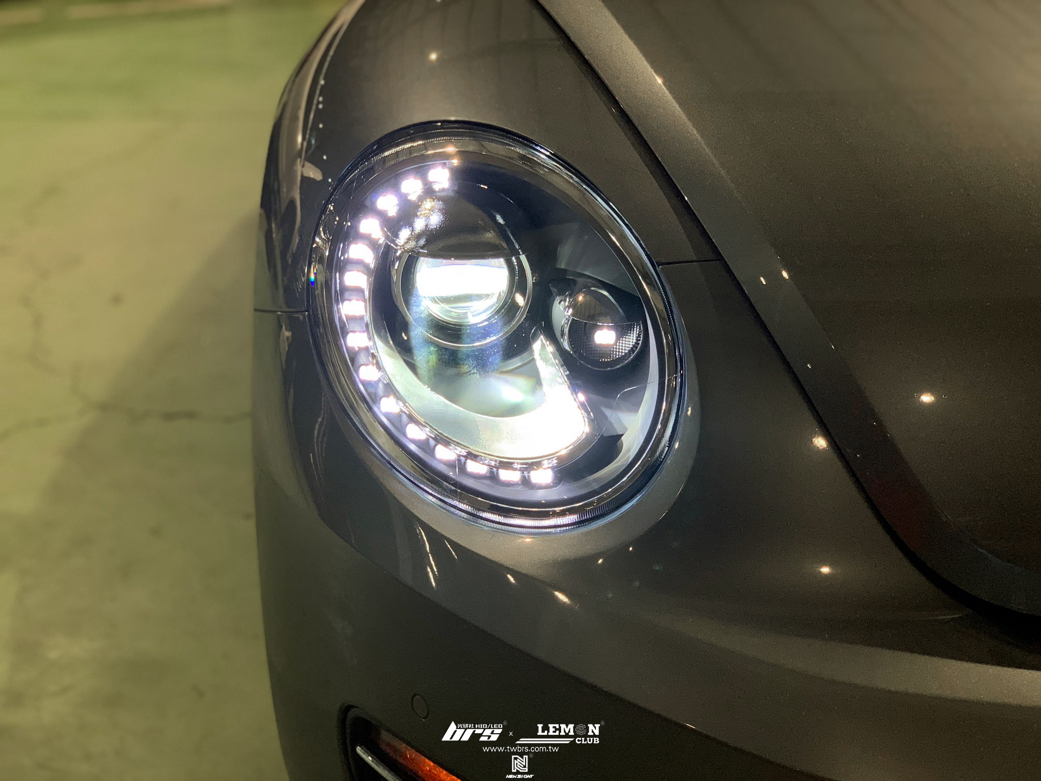 Volkswagen Beetle 安裝 光圈魚眼大燈總成