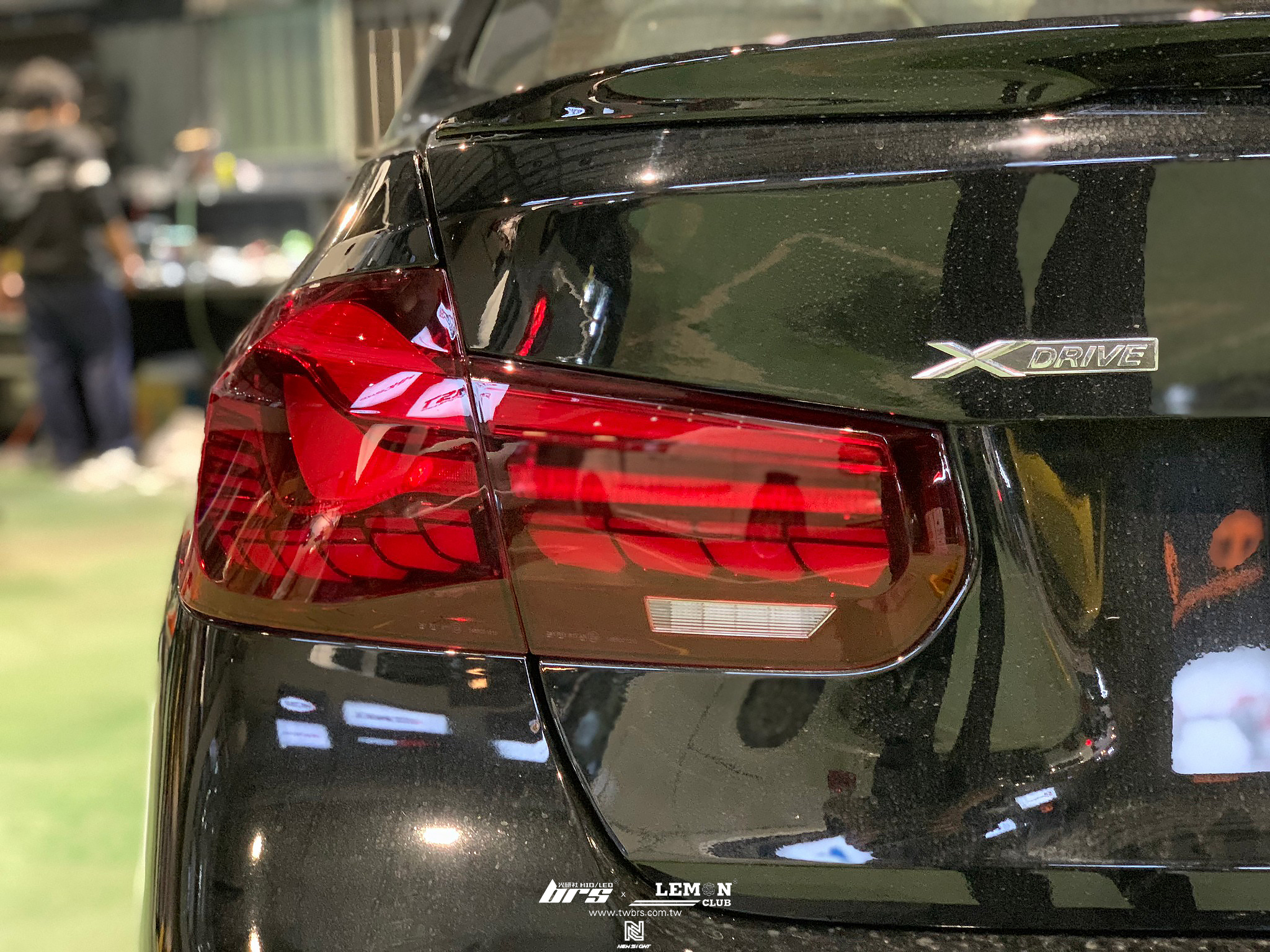 BMW F30 安裝 龍鱗尾燈
