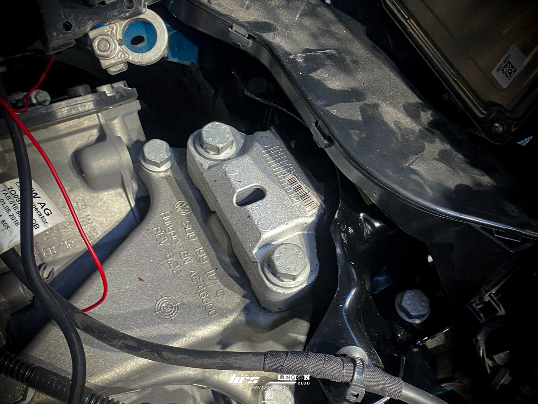 Skoda Kamiq 保養 原廠引擎腳更換+原廠變速箱腳更換