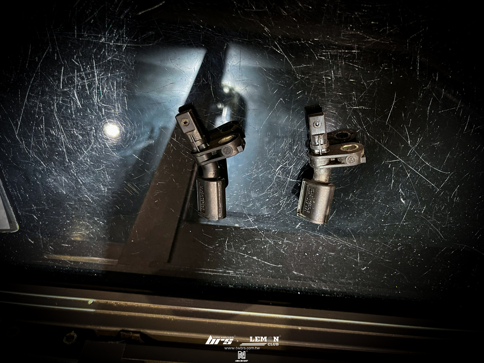 Volkswagen Golf 7 安裝 右前輪速感知器更換