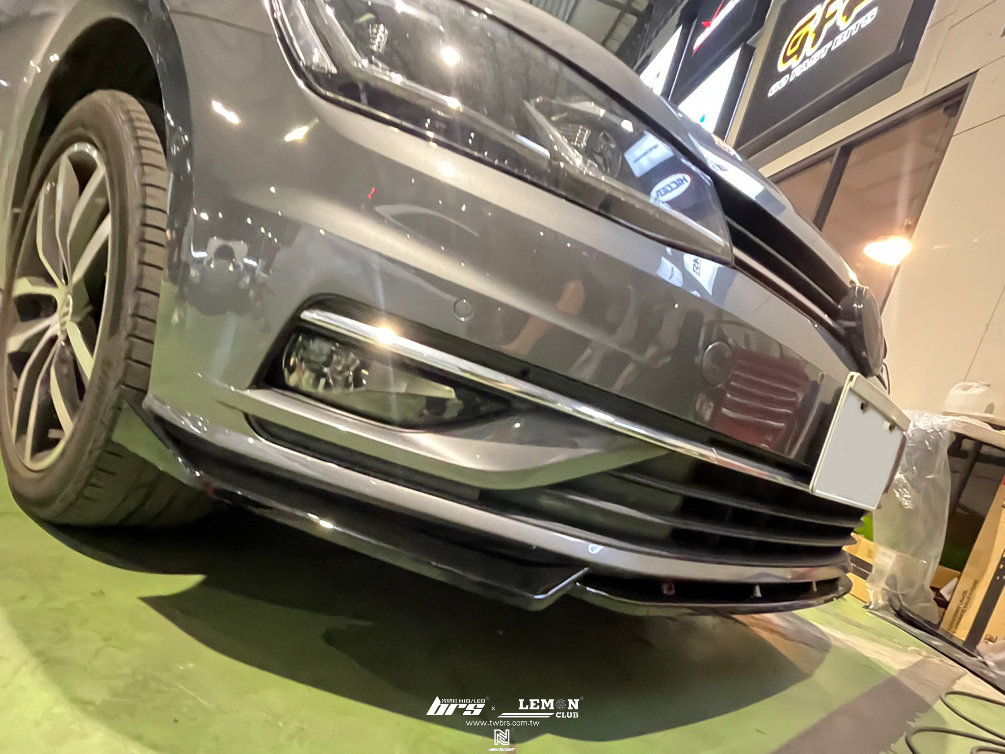 Volkswagen Golf 7.5 安裝 三件式前下巴