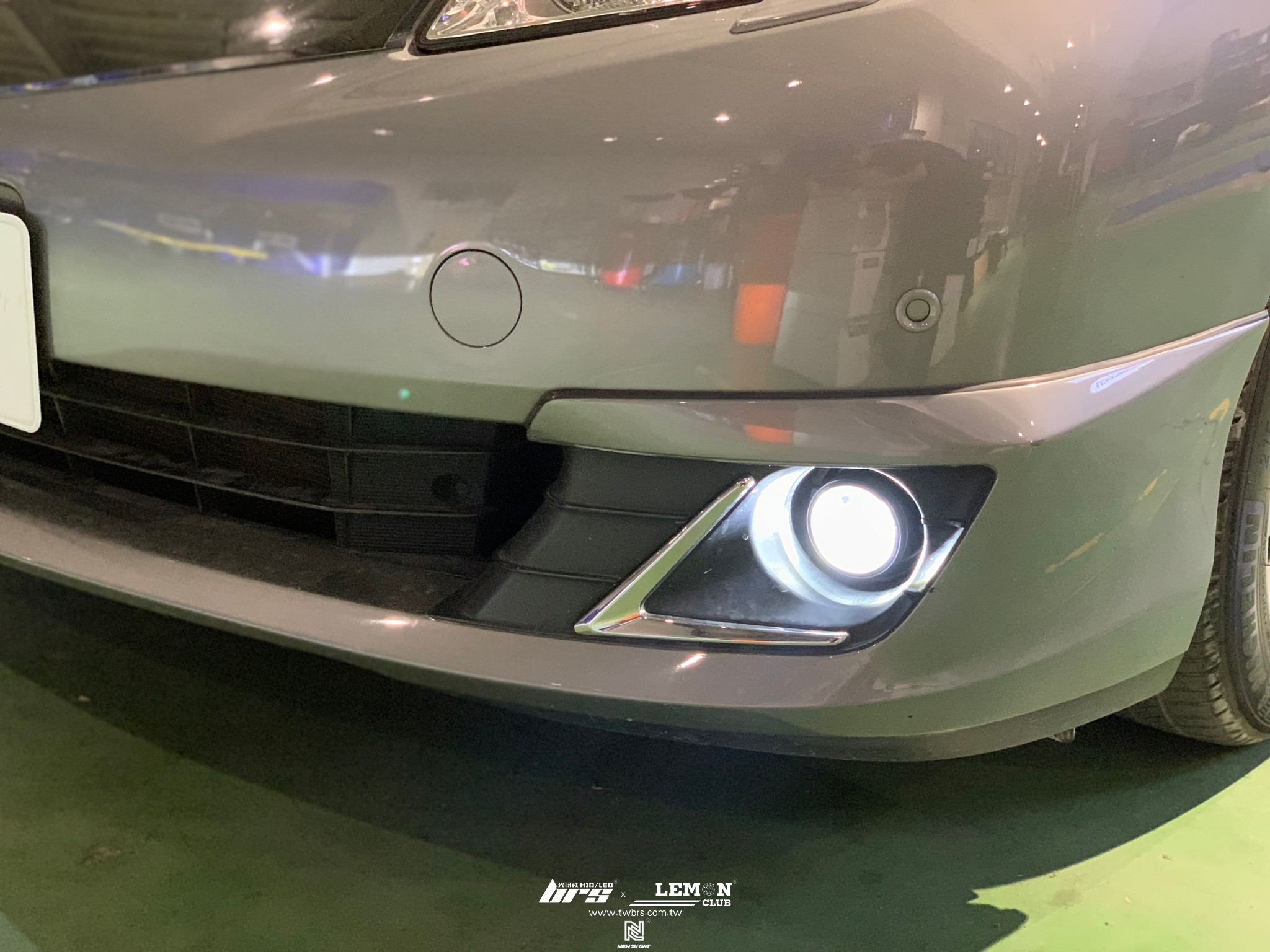 Toyota Previa 安裝 專用魚眼霧燈+H11 6500K 高階款LED