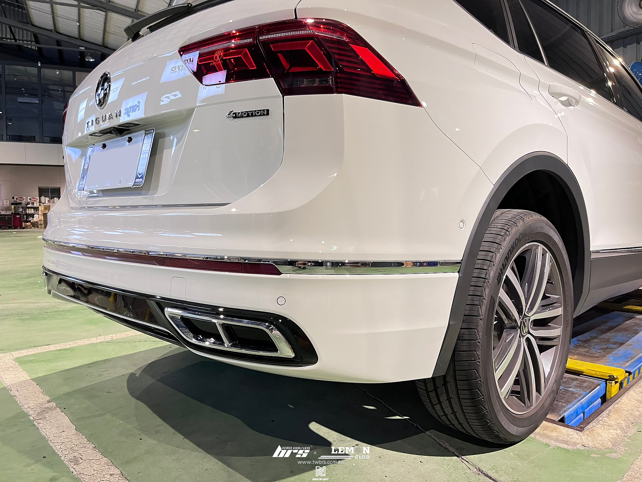 Volkswagen New Tiguan 安裝 R-Line21年式後保桿+R-Line原廠尾翼