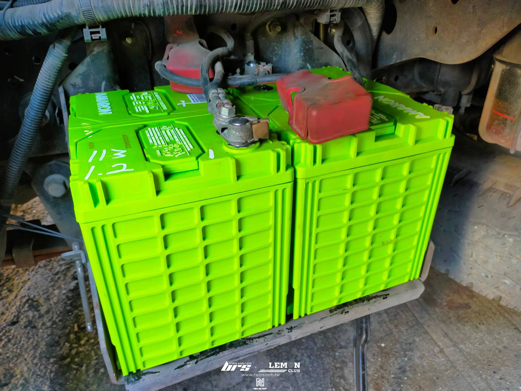 Hino 3.5 安裝 愛馬龍電瓶80D23L