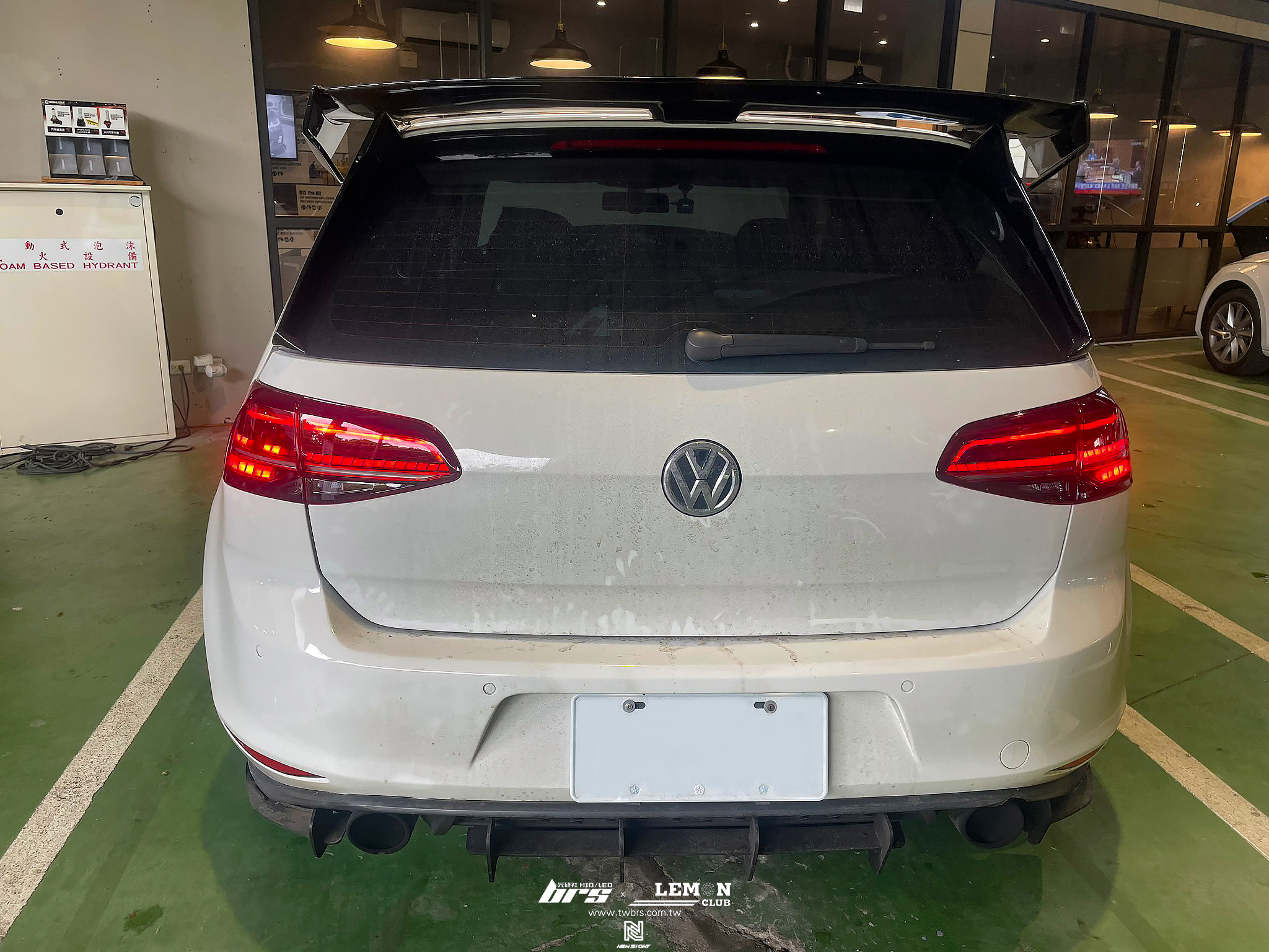 Volkswagen Golf 7 安裝 流水LED尾燈