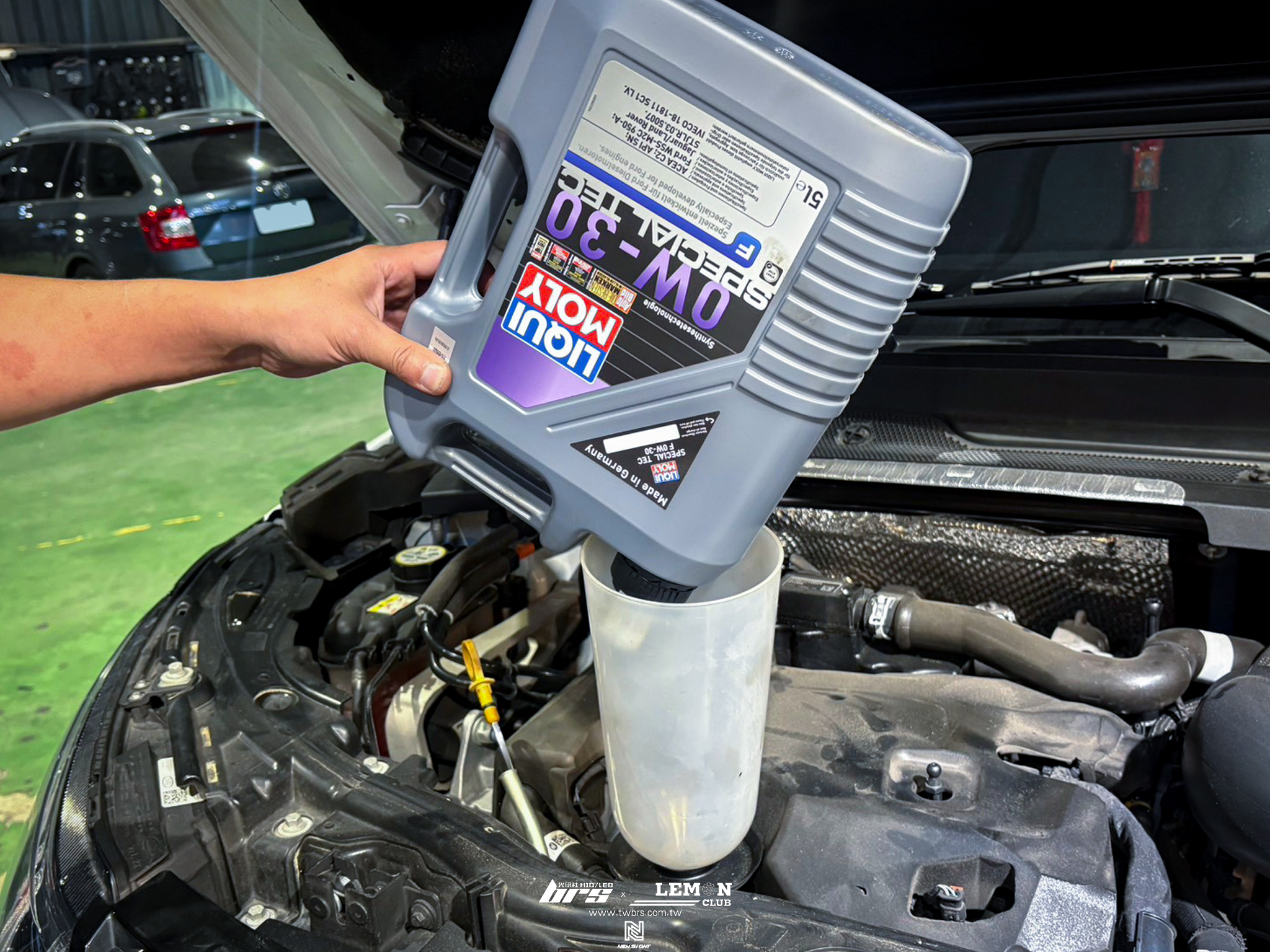 Land Rover Discovery Sport 保養 德國LIQUI MOLY 0W30頂級機油更換+原廠機油芯更換+原廠洩油螺絲更換
