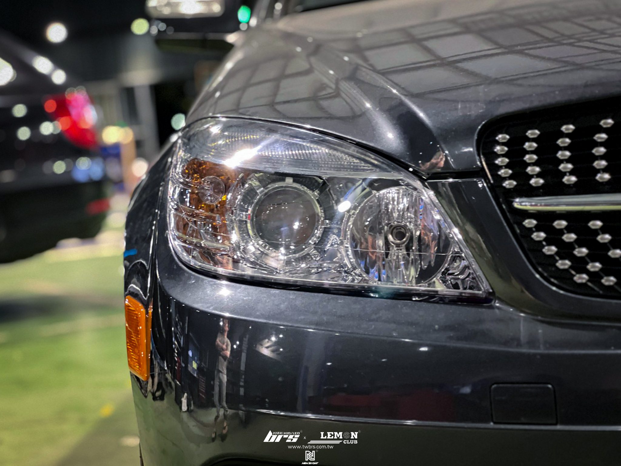 Benz W204 安裝 魚眼大燈總成