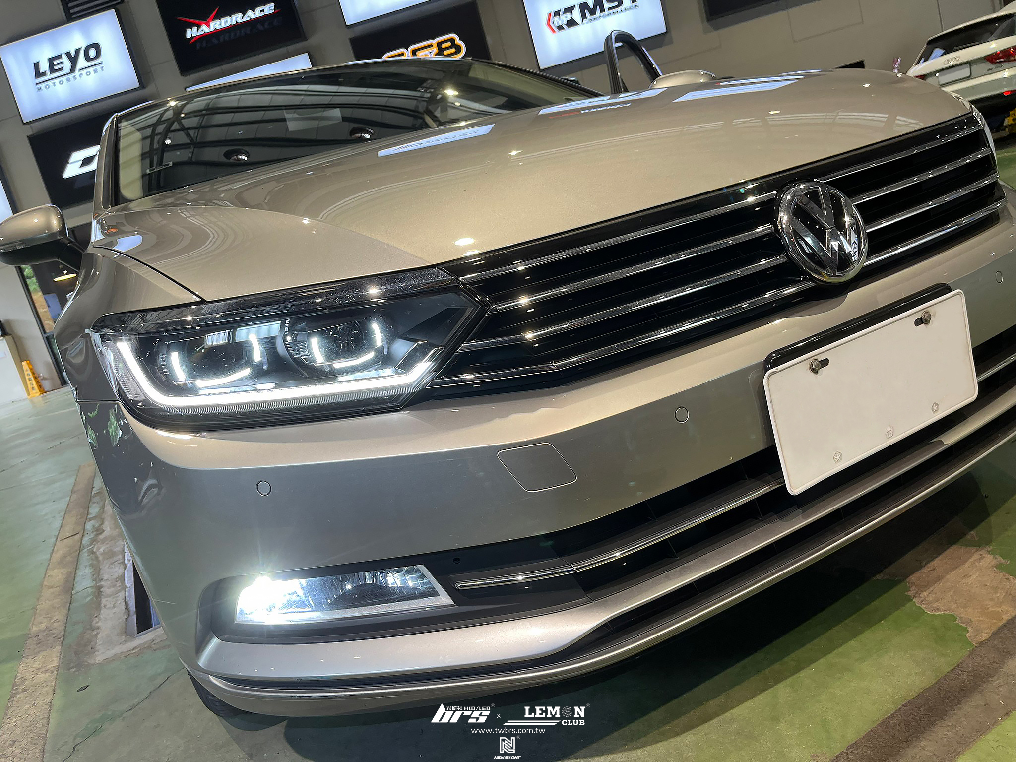 Volkswagen Passat B8 安裝 大燈HIGHLIGHT SE款(一般款) 6000K LED+18晶3W LED雙芯燈泡