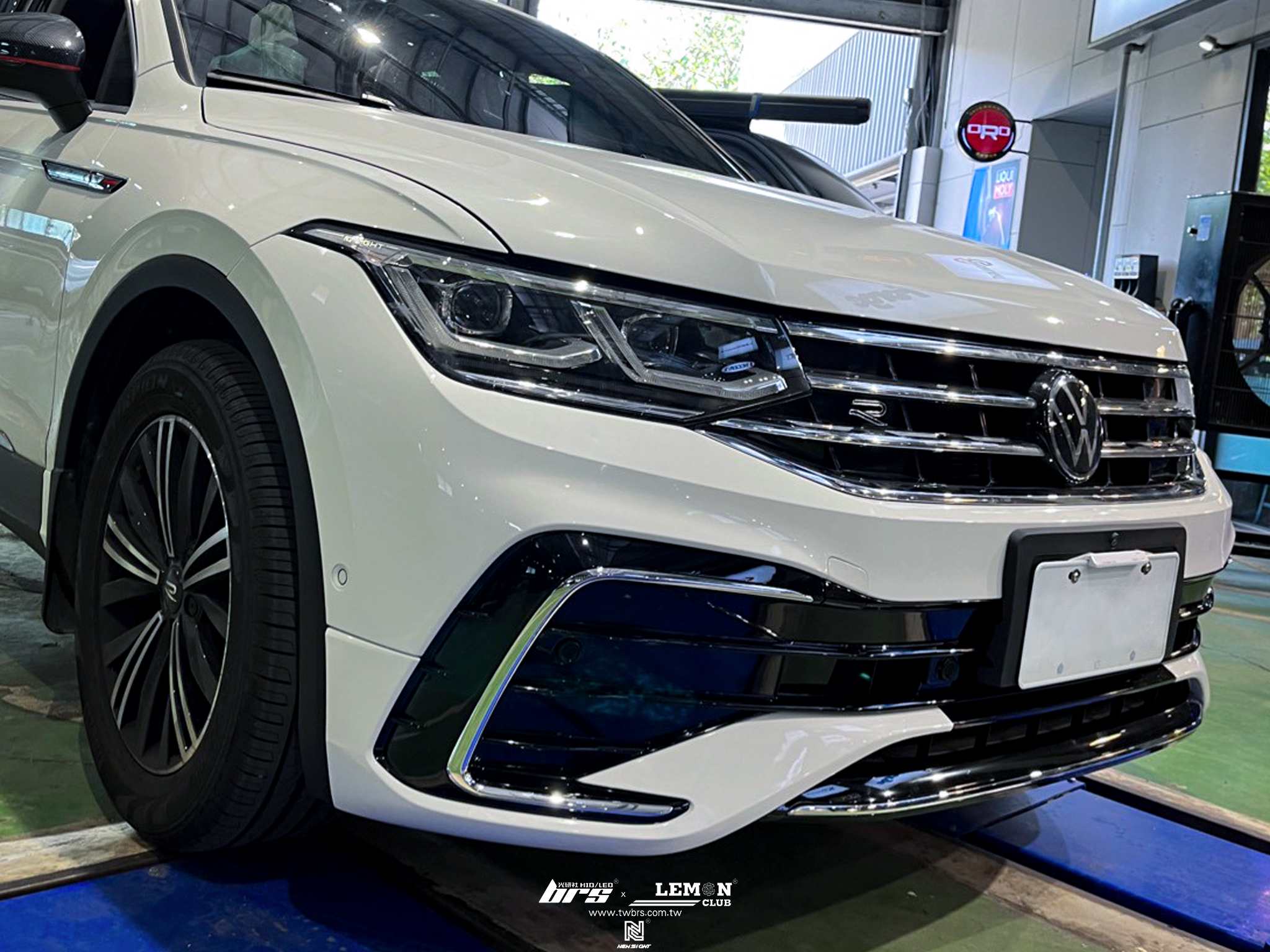 Volkswagen New Tiguan 安裝 副廠21年式Tiguan R-Line前保桿+環景校正