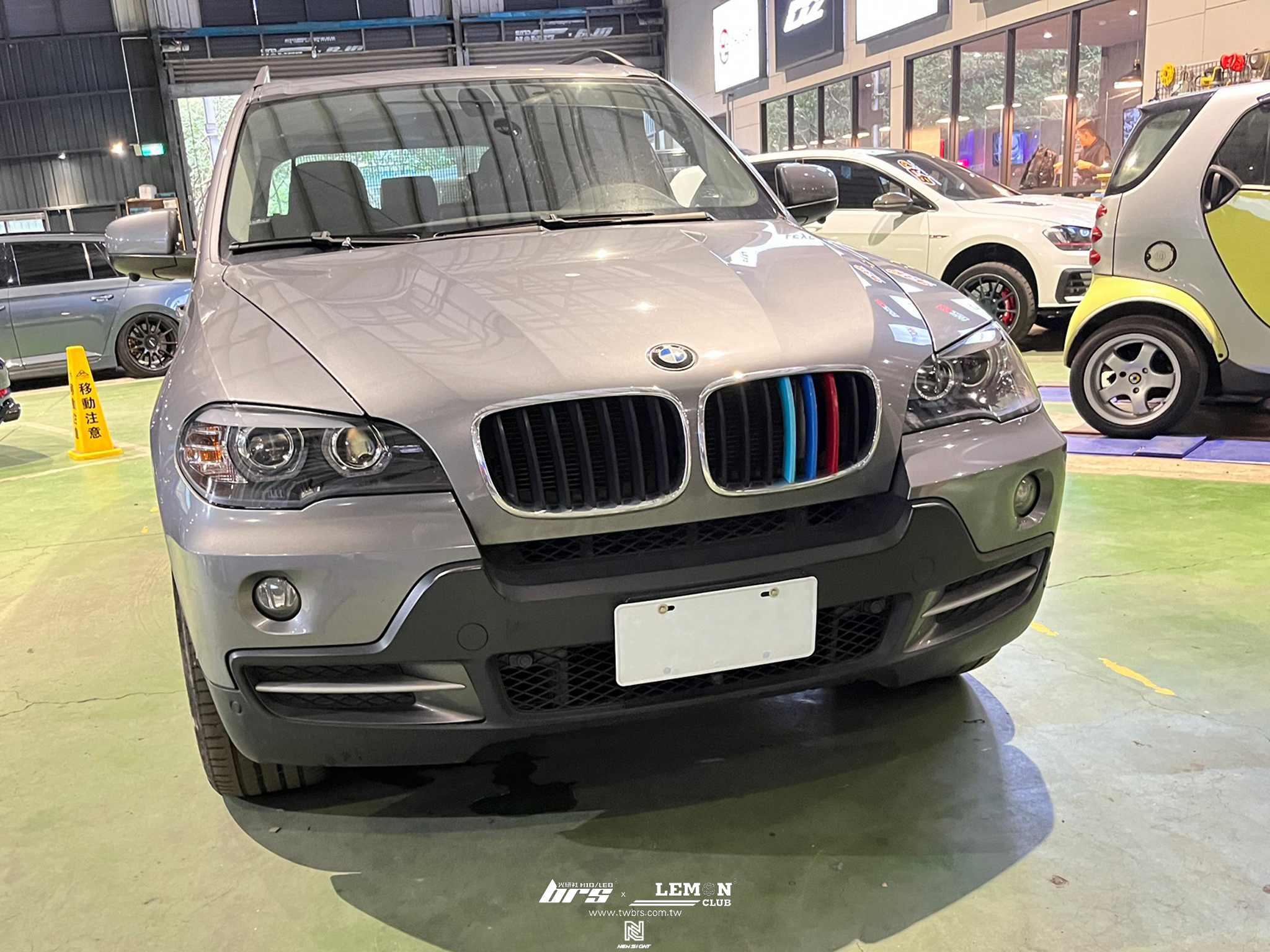 BMW E70 安裝 原廠HID魚眼大燈總成