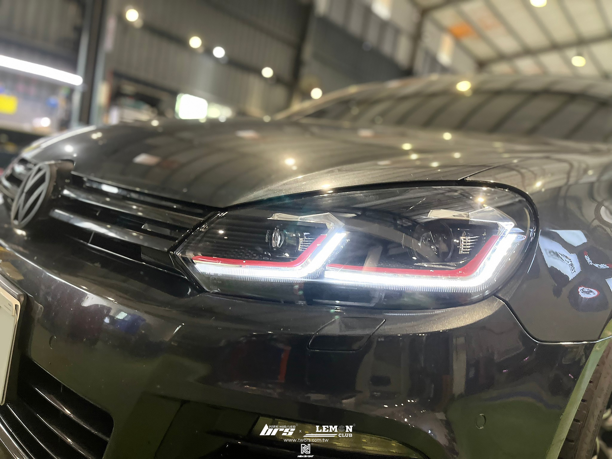 Volkswagen Golf 6 GTI 安裝 6改7.5紅線魚眼大燈總成+Highlight SS款(高階款) 6500K LED