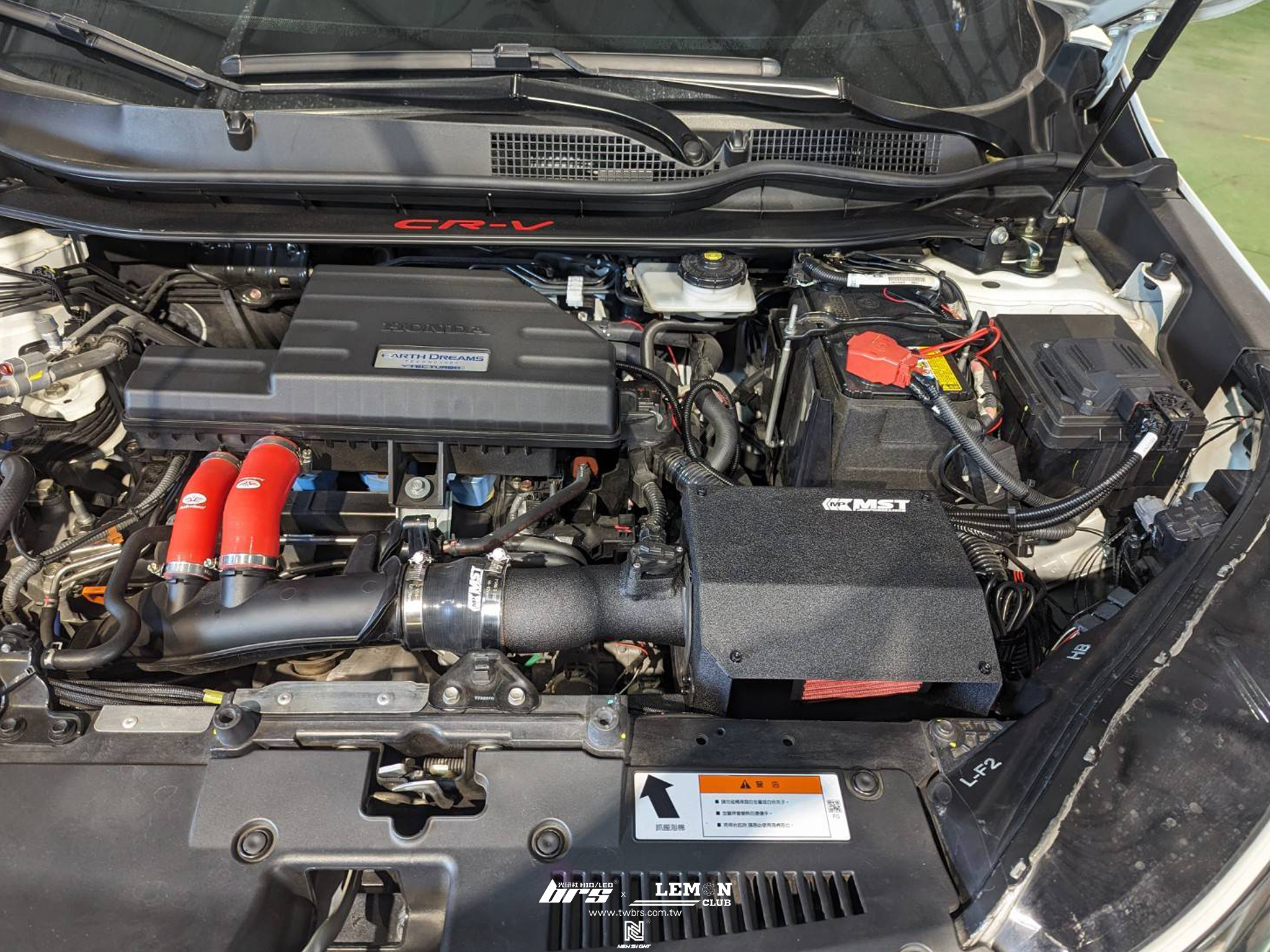 Honda CR-V 安裝 MST進氣系統