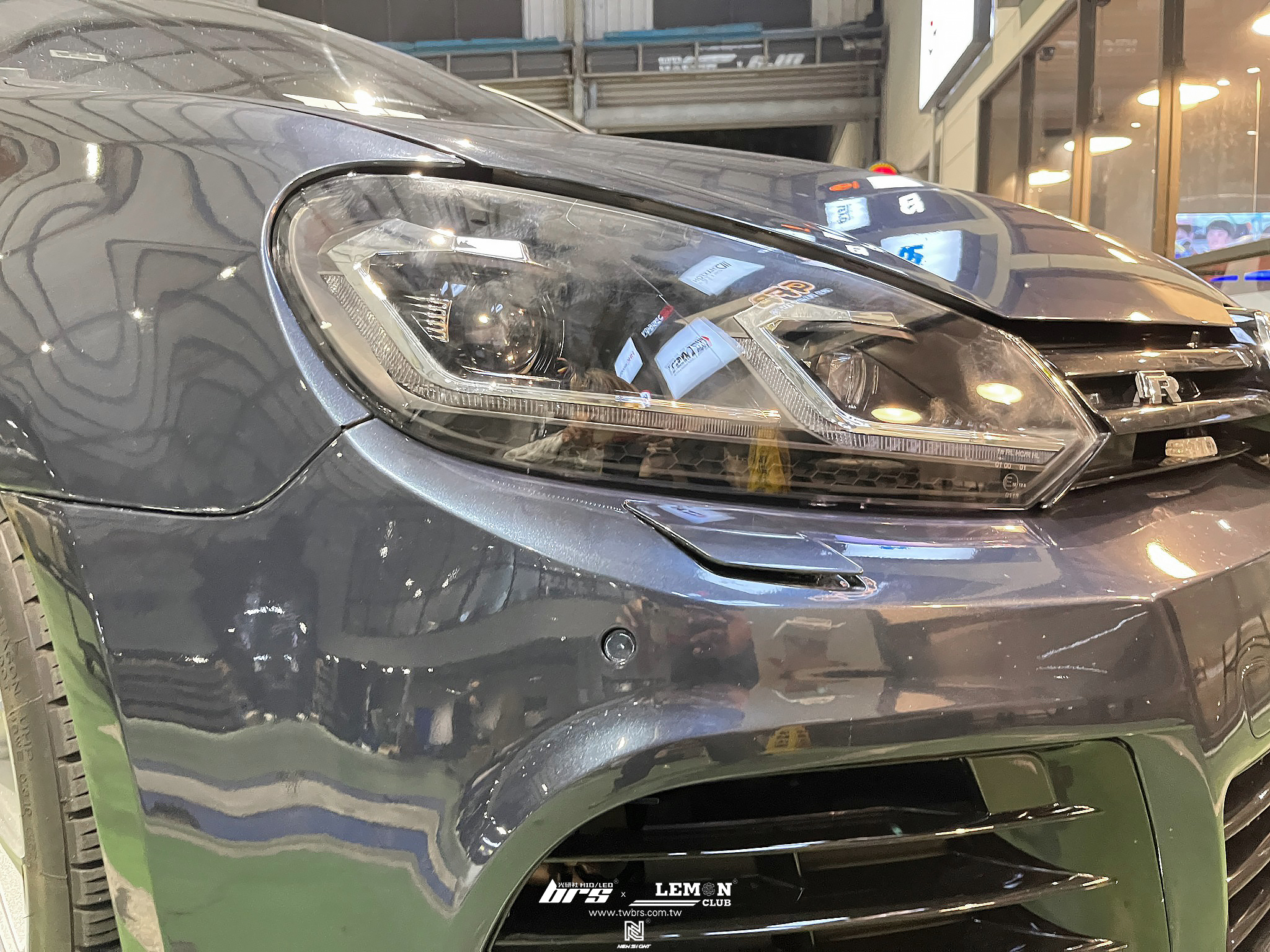 Volkswagen Golf 6 安裝 6改7.5銀線魚眼大燈總成+Highlight SS款(高階款) 6500K LED