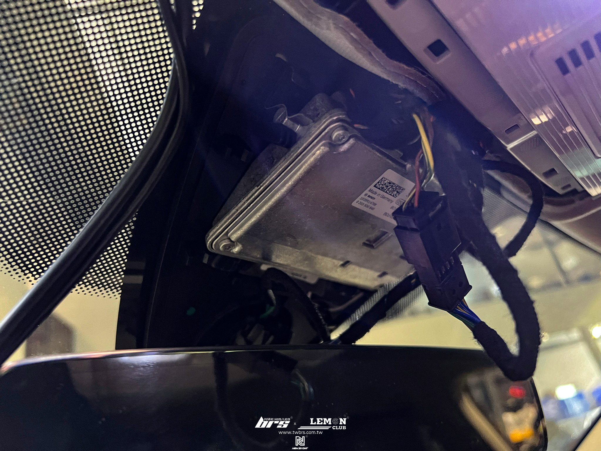 Volkswagen New Tiguan 安裝 原廠車道保持系統