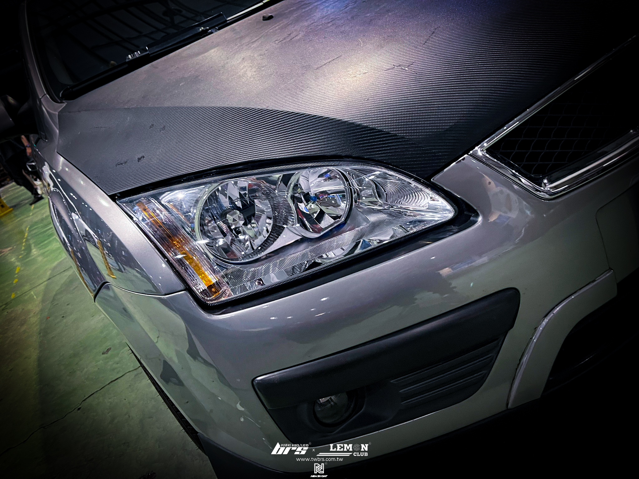 Ford Focus MK2 安裝 原廠型大燈總成