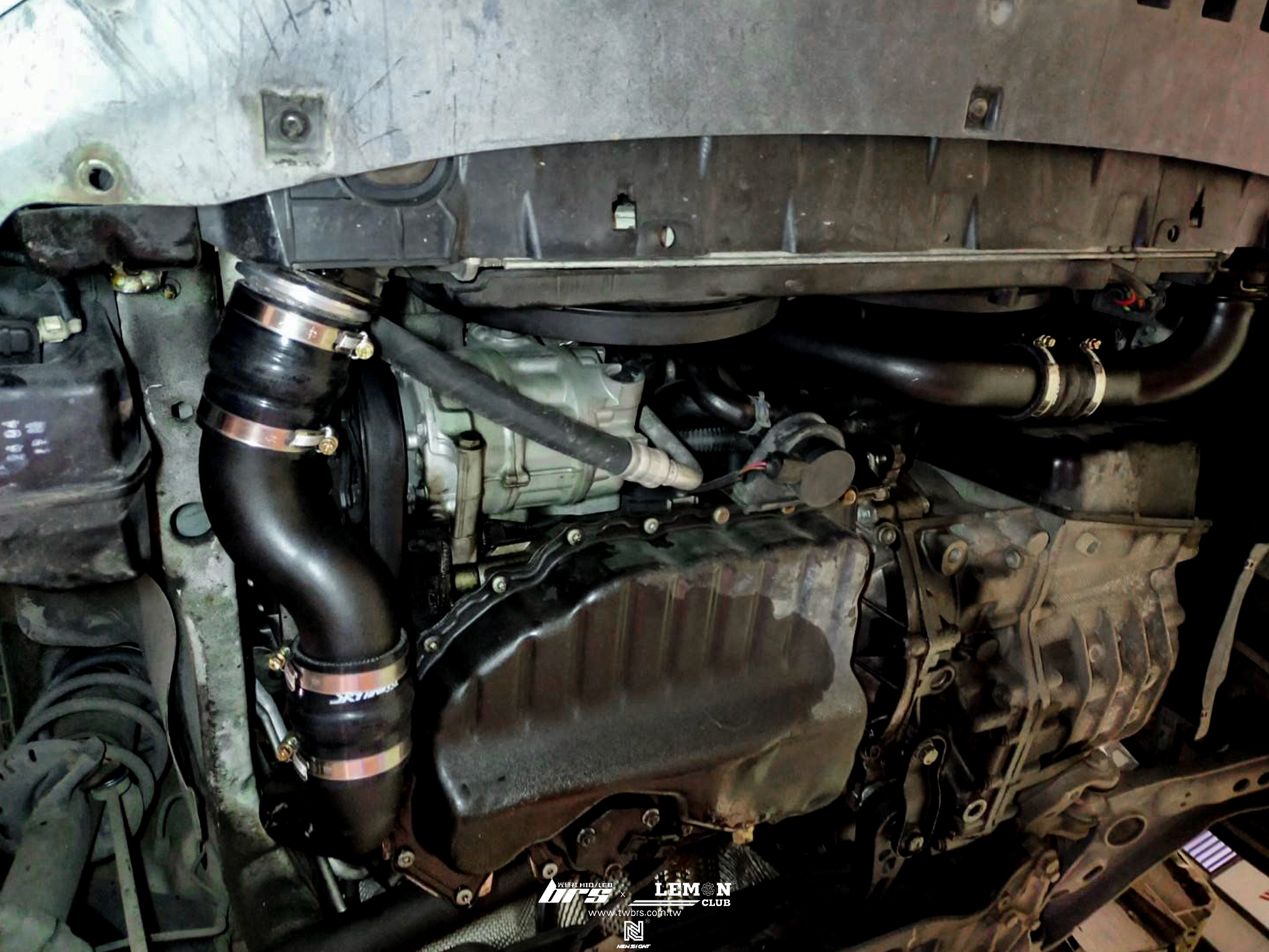 Audi A3 安裝 SKYTUNING 金屬渦輪管