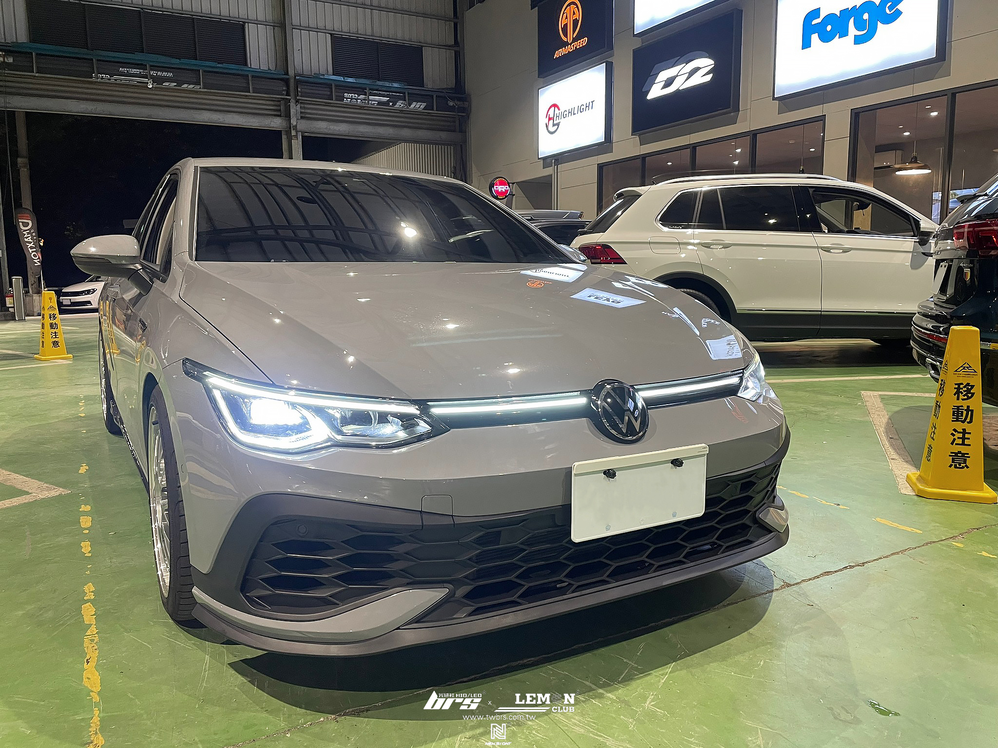 Volkswagen Golf 8 安裝 CS前保桿