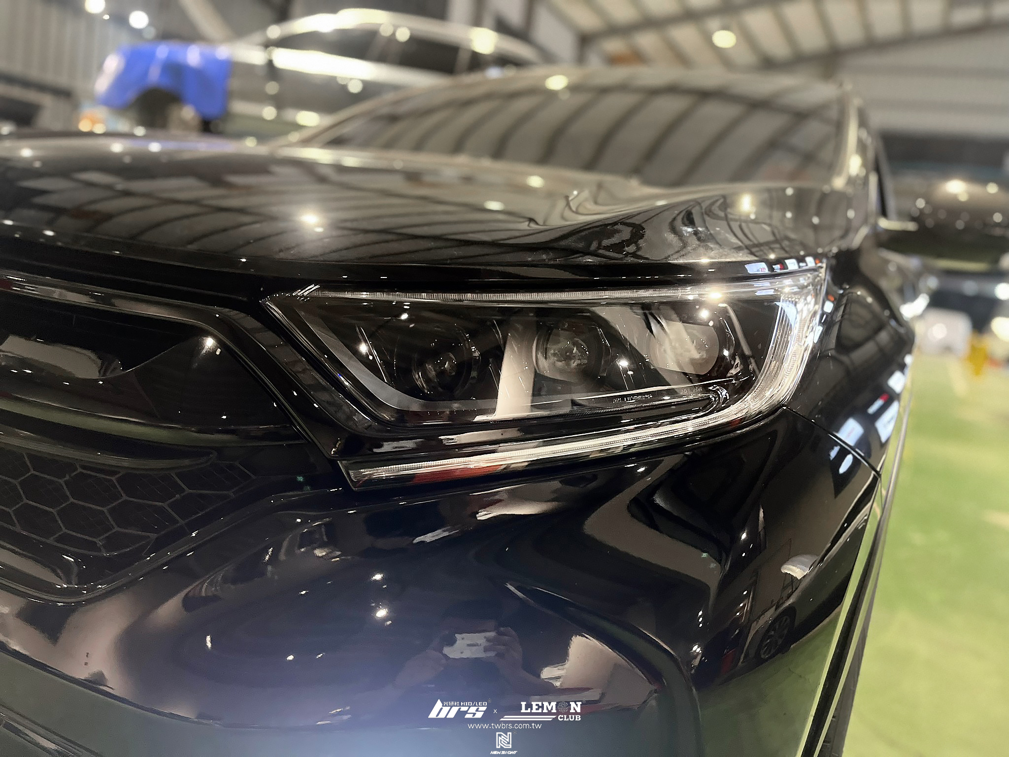 Honda CR-V 安裝 三魚眼LED大燈總成