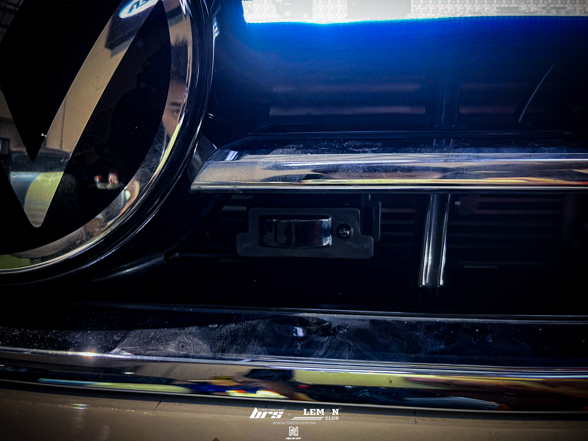 Volkswagen New Tiguan 安裝 液晶彩屏分體測速器