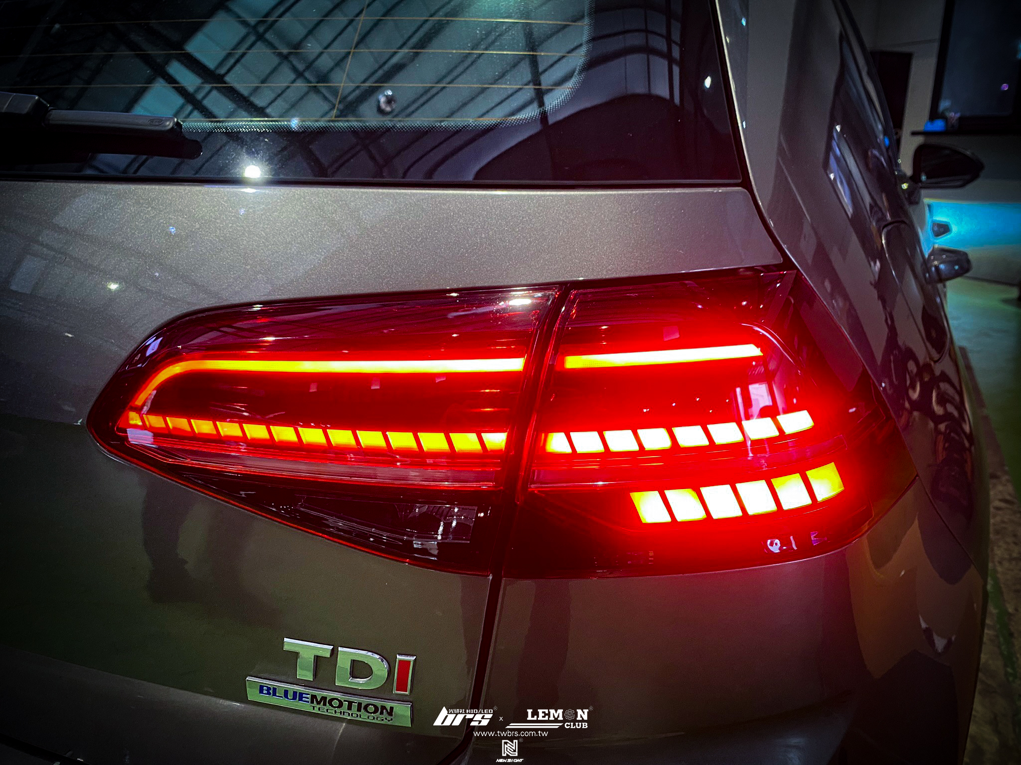 Volkswagen Golf 7 安裝 7改7.5代副廠流水LED尾燈