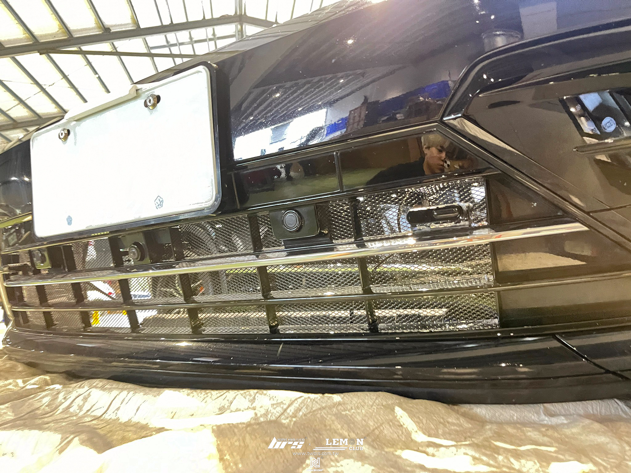 Volkswagen New Tiguan 安裝 保桿防跳石網