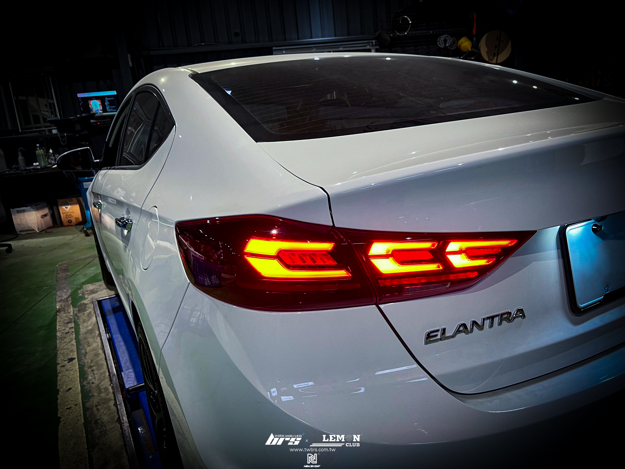 Hyundai Elantra 安裝 動態流水3小C尾燈