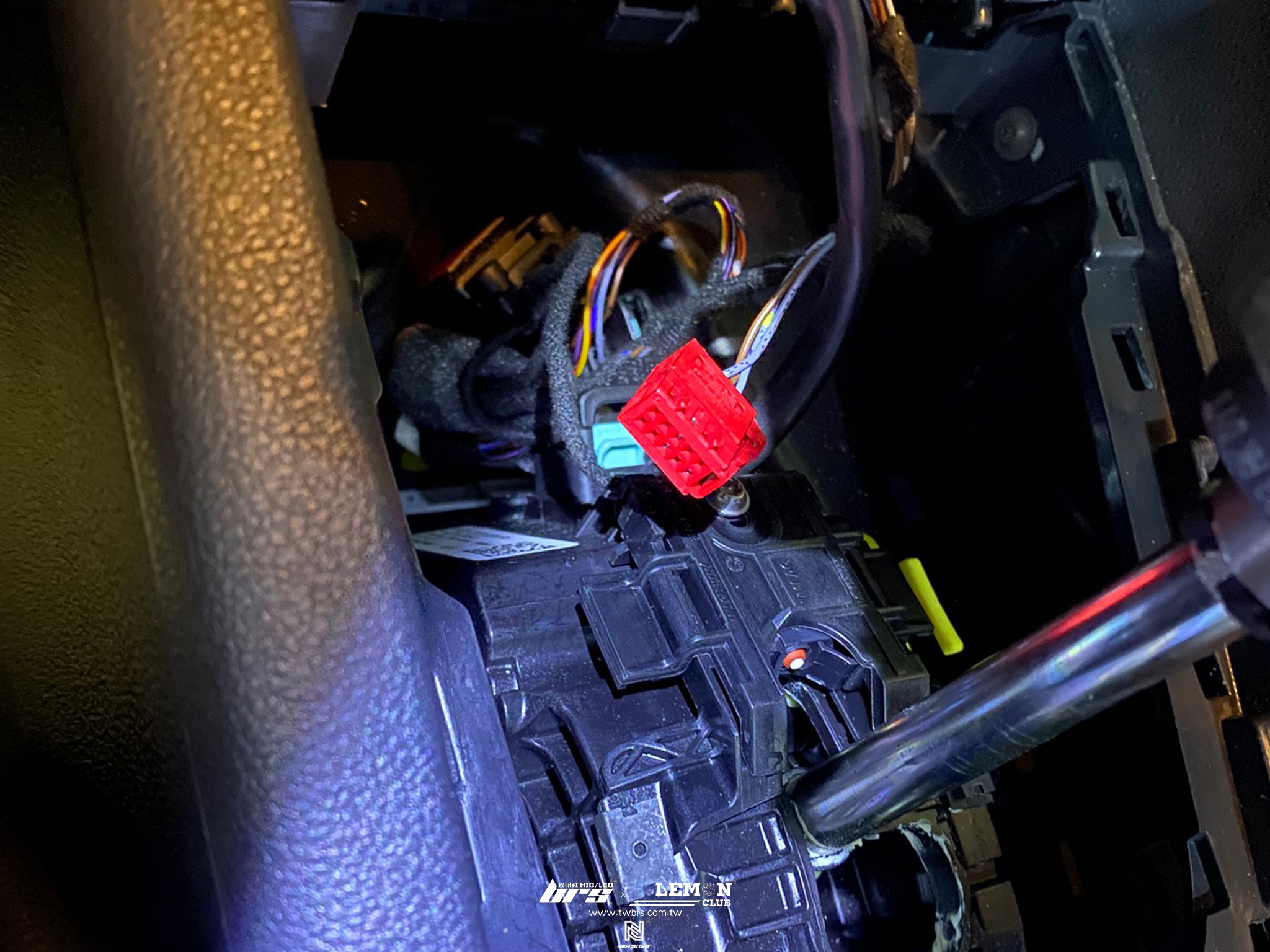 Skoda Octavia 安裝 檔位感知器更換