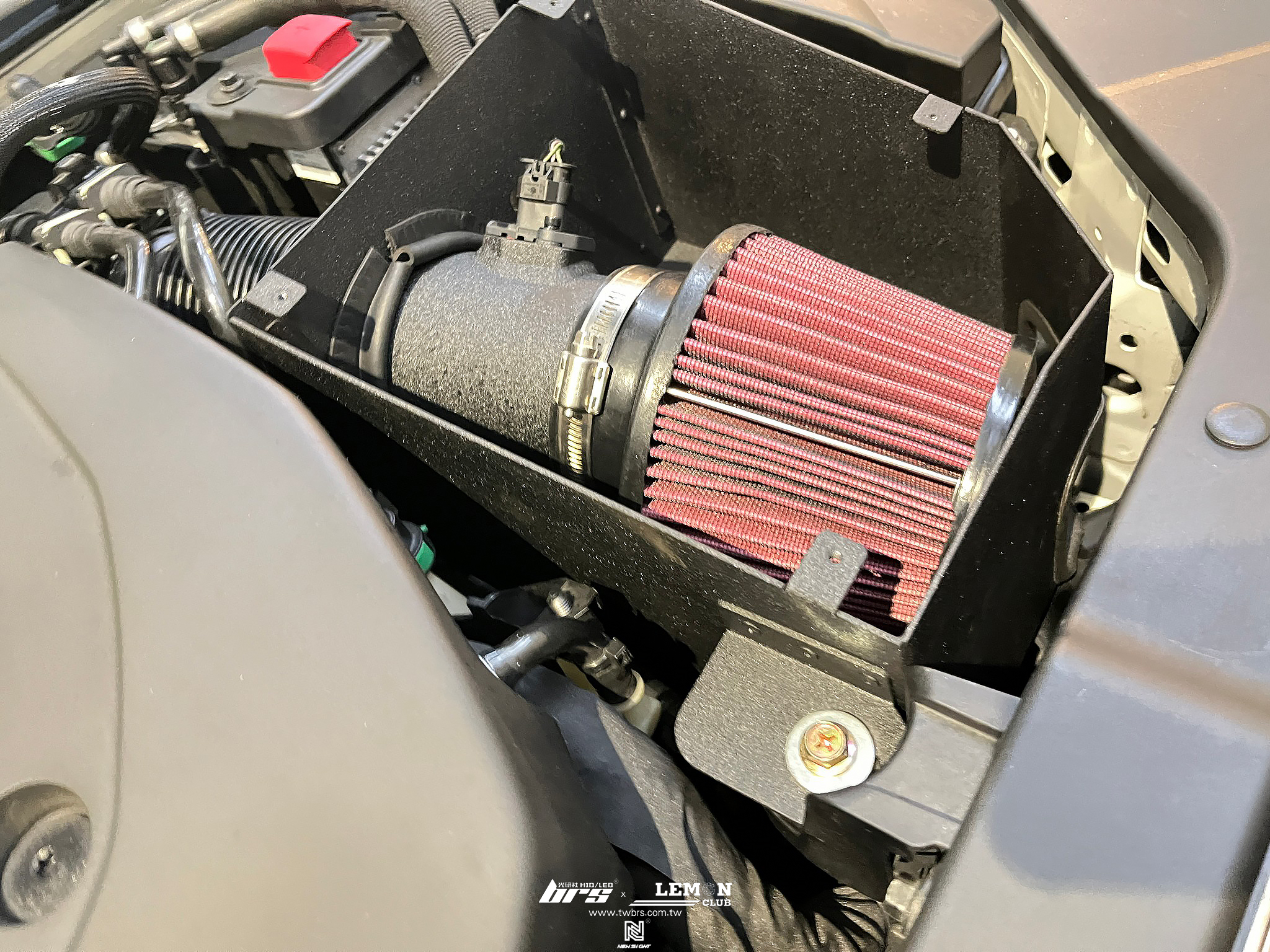 Volvo B5 安裝 MST進氣系統