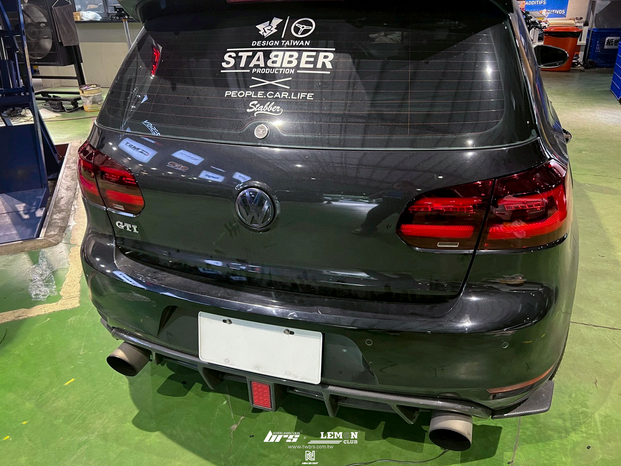 Volkswagen Golf 6 安裝 仿8代LED尾燈