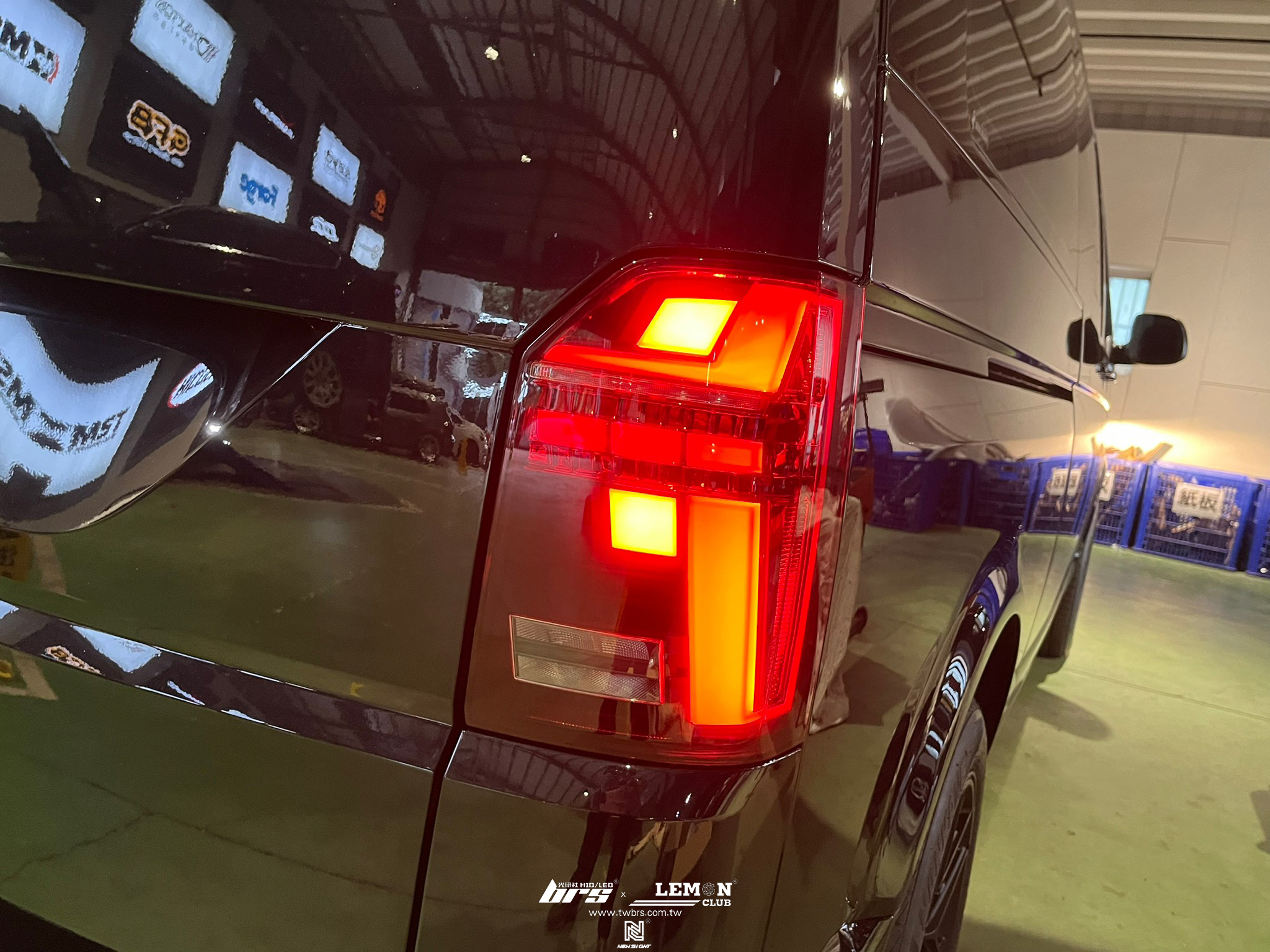 Volkswagen T6.1 安裝 LED尾燈