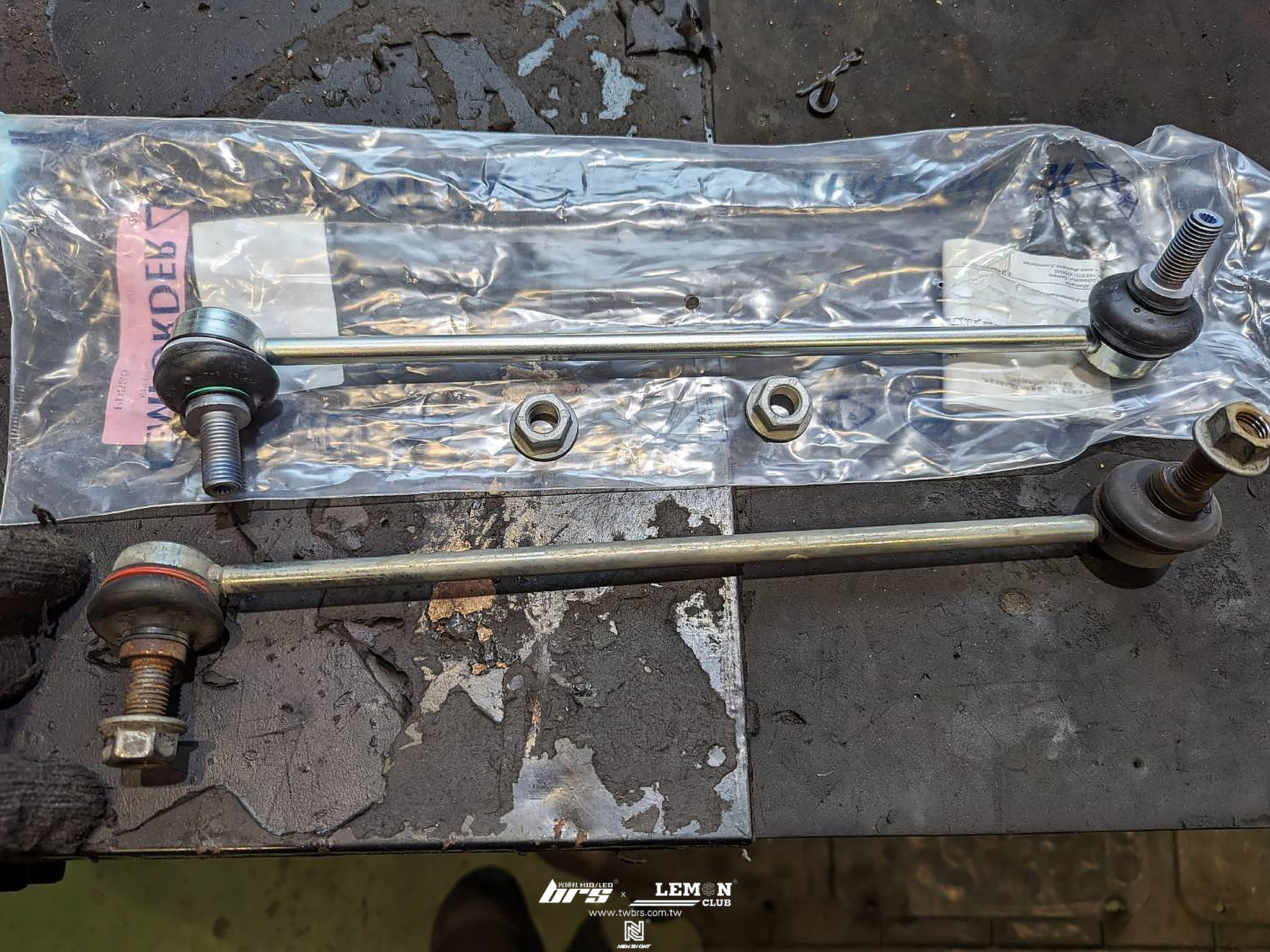 Volkswagen Caddy 保養(壓差傳感器+前李仔串)