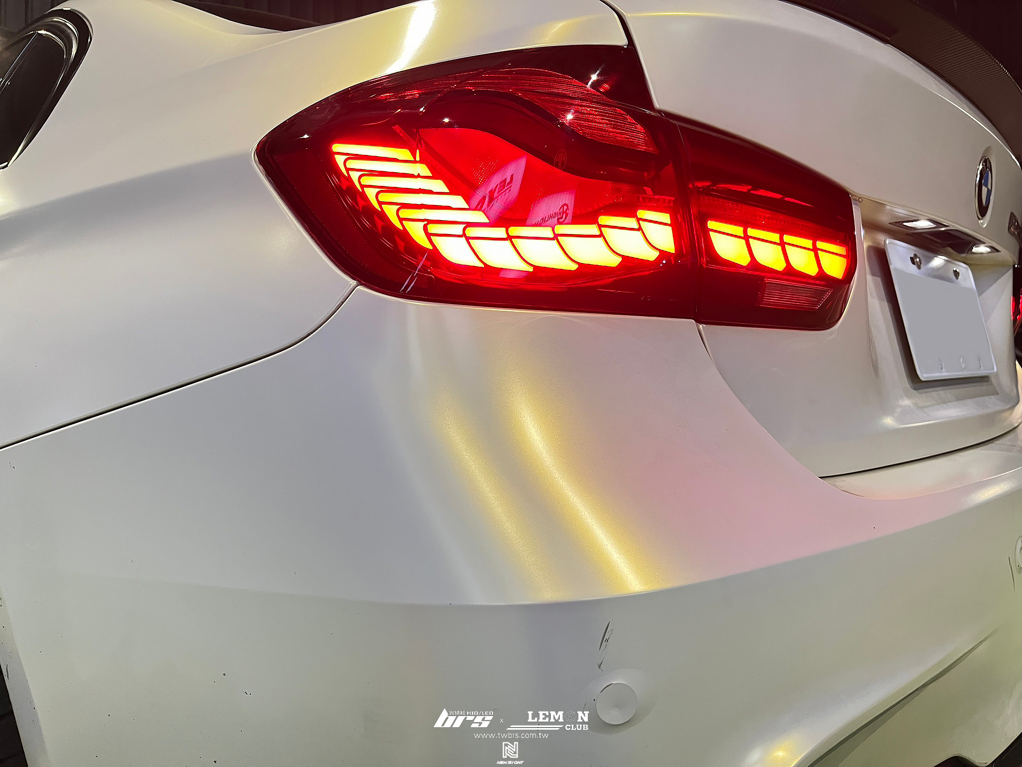 BMW F30 安裝 龍鱗流水尾燈