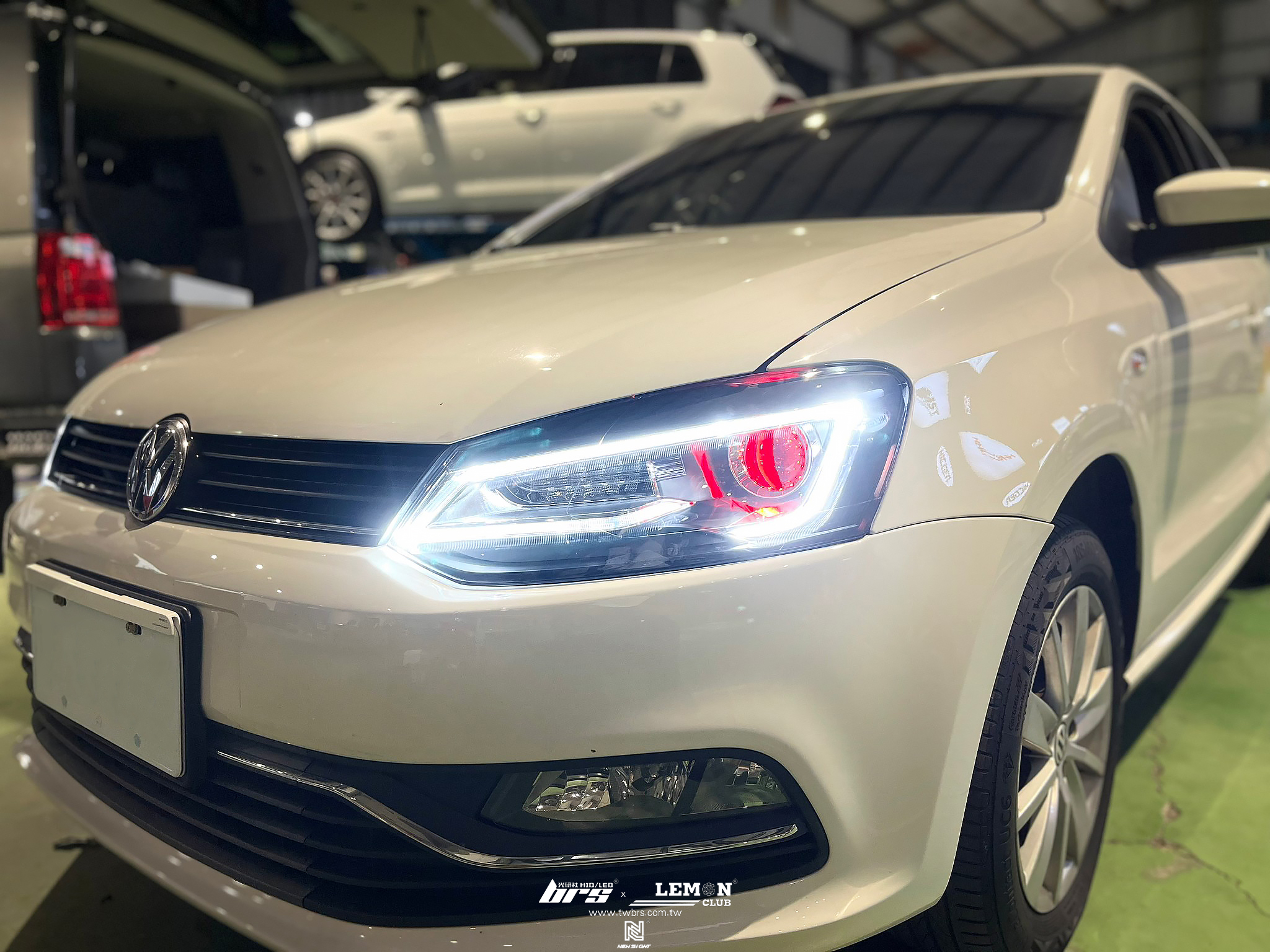 Volkswagen Polo 安裝 惡魔眼魚眼大燈總成