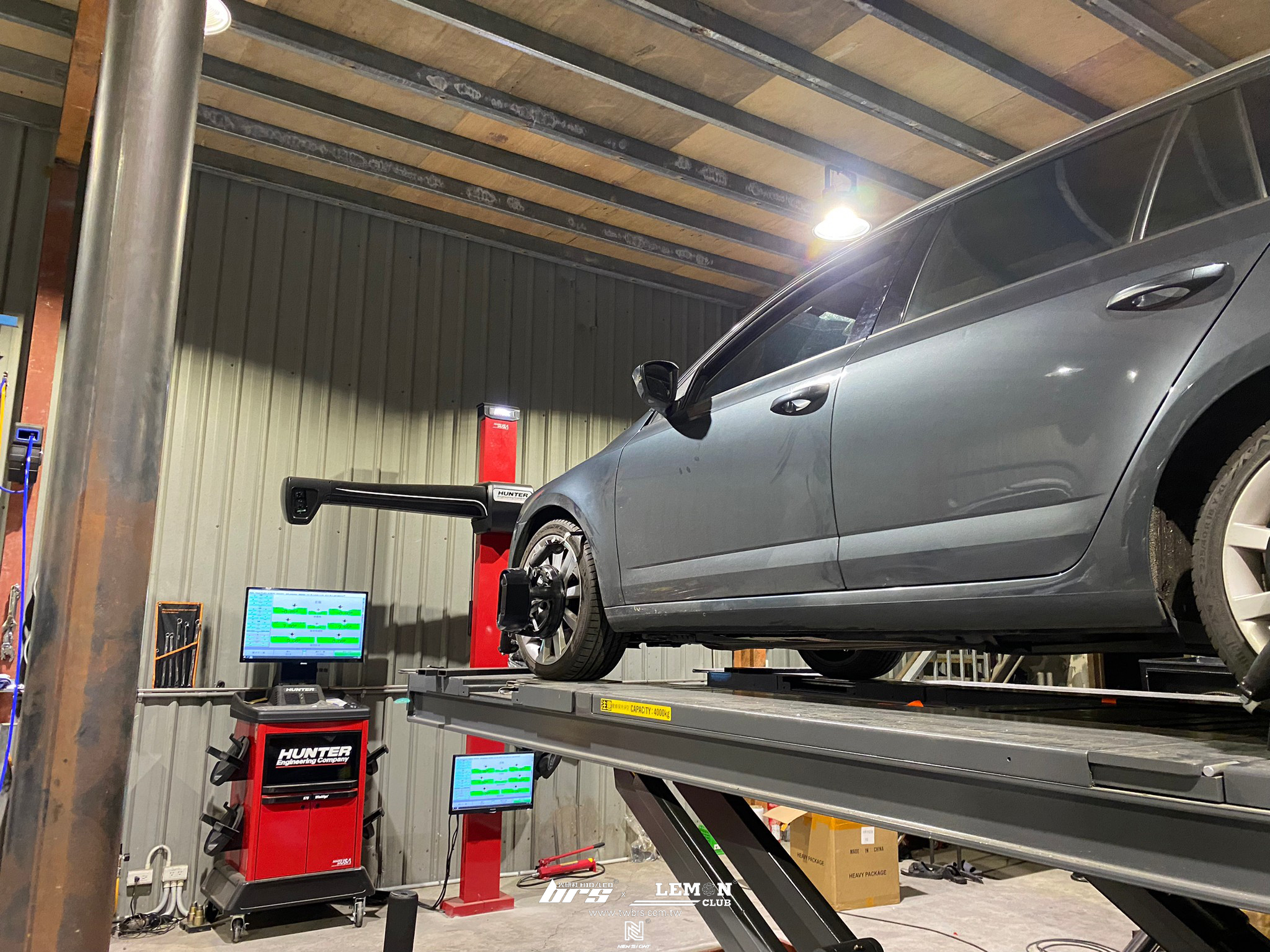 Skoda Octavia 安裝 前碟盤車削+前輪軸承更換+原廠工字梁鐵套更換+前後三角架鐵套更換+前李仔串更換+左右和尚頭更換+HUNTER 3D電腦四輪定位