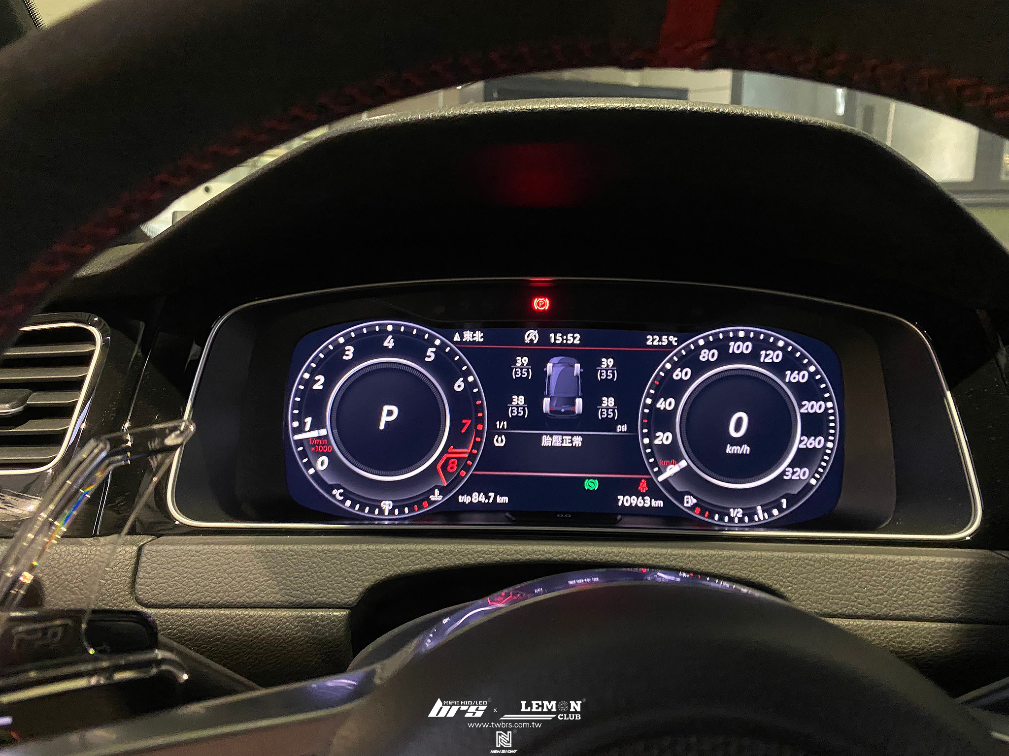 Volkswagen Golf 7.5 GTI 安裝 原廠直接式胎壓系統搭配ORO金屬黑氣嘴