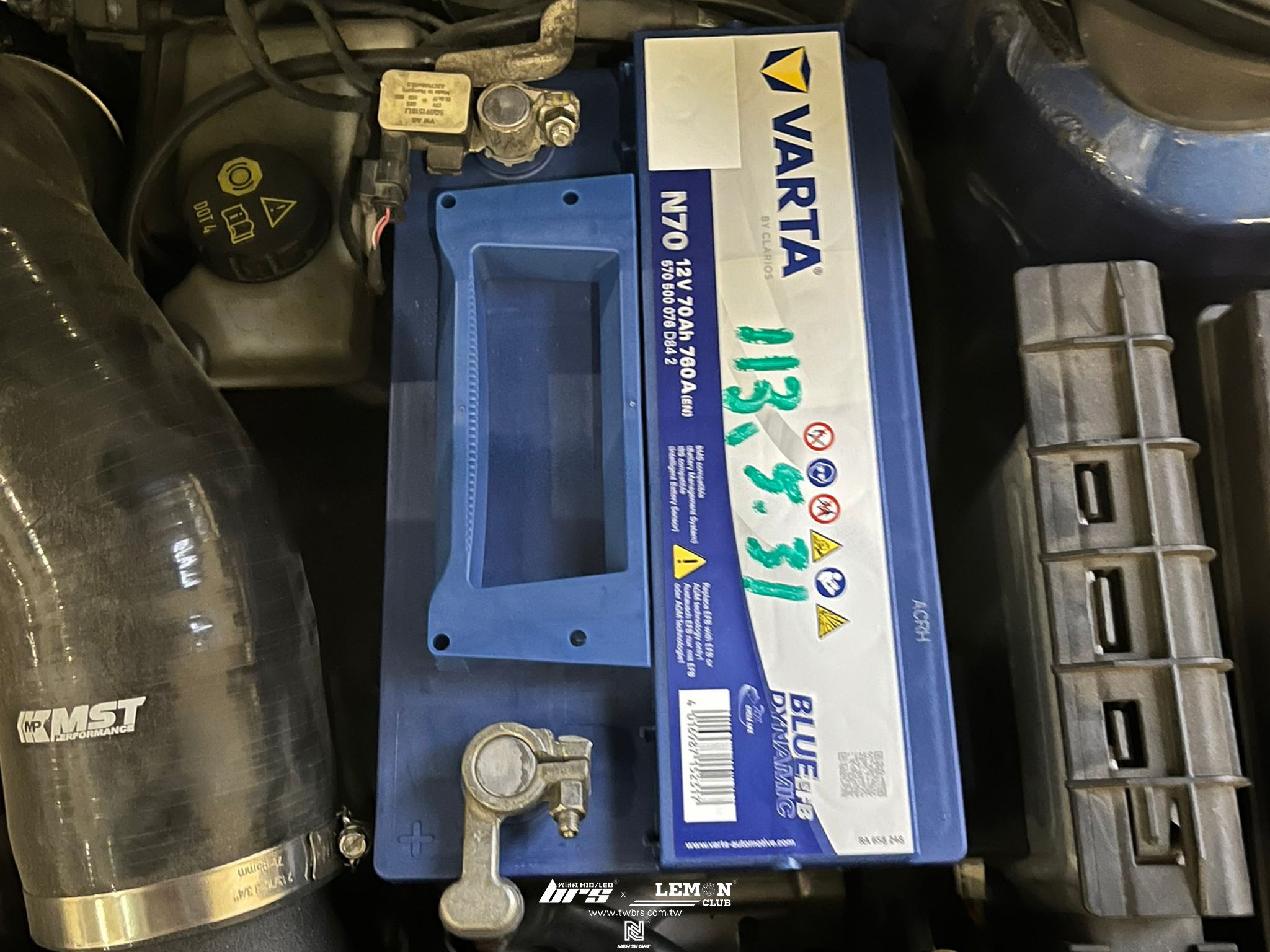 Skoda Octavia 安裝 德國VARTA LN3 70AH電瓶更換