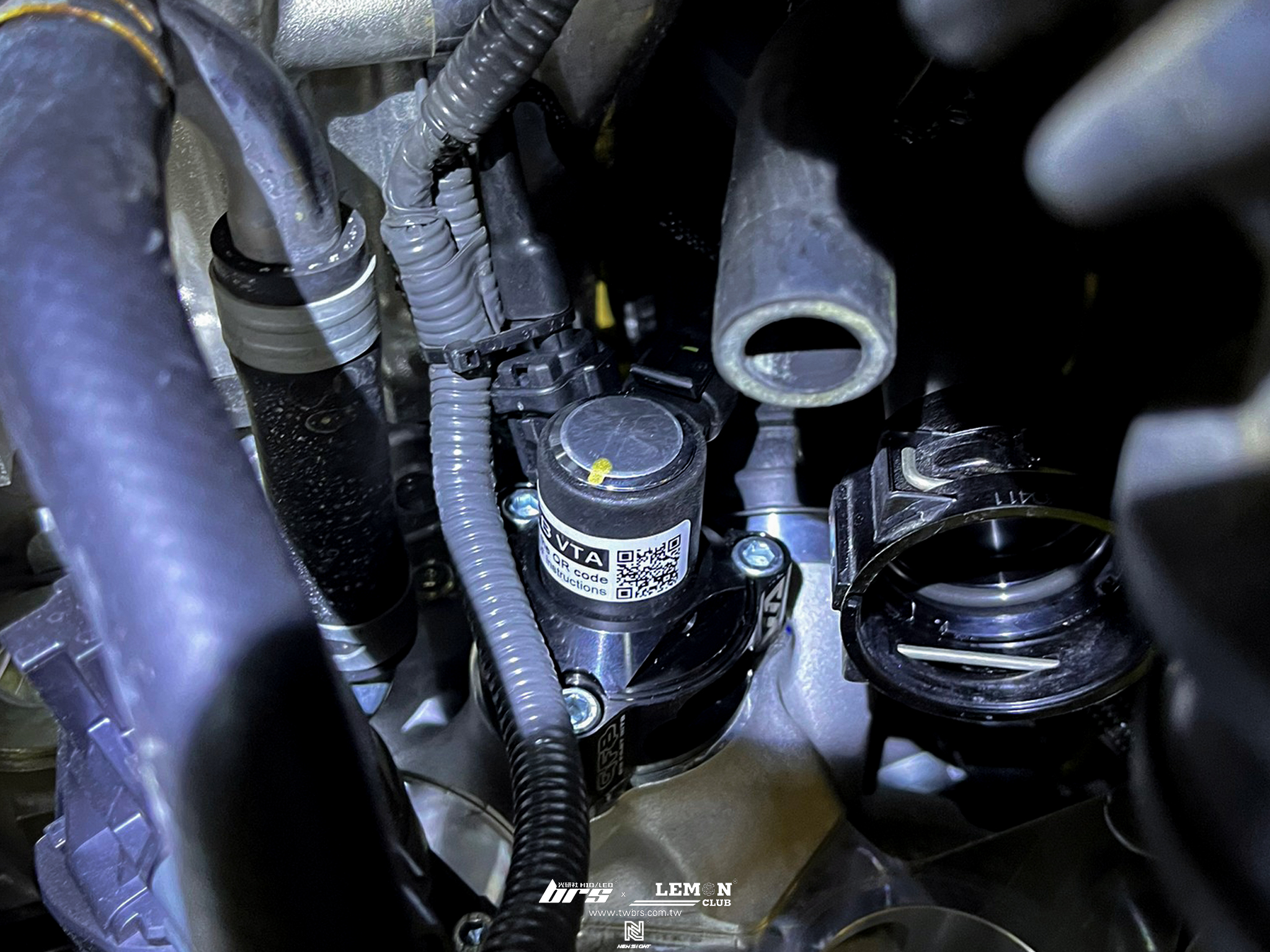 Subaru WRX 安裝 GFB DV+ 電子強化洩壓閥(外洩式)