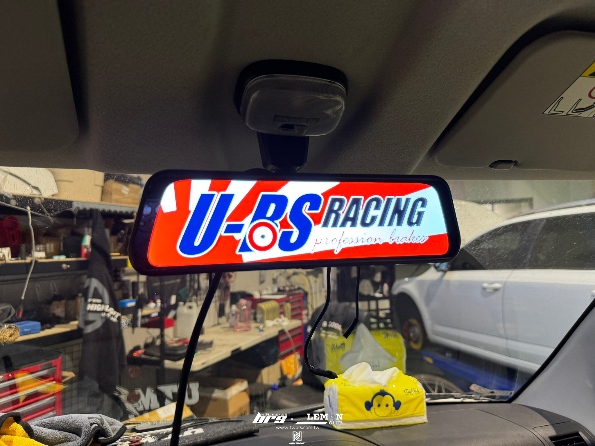 Toyota Town Ace 安裝 U-BS原廠交換型電子後視鏡