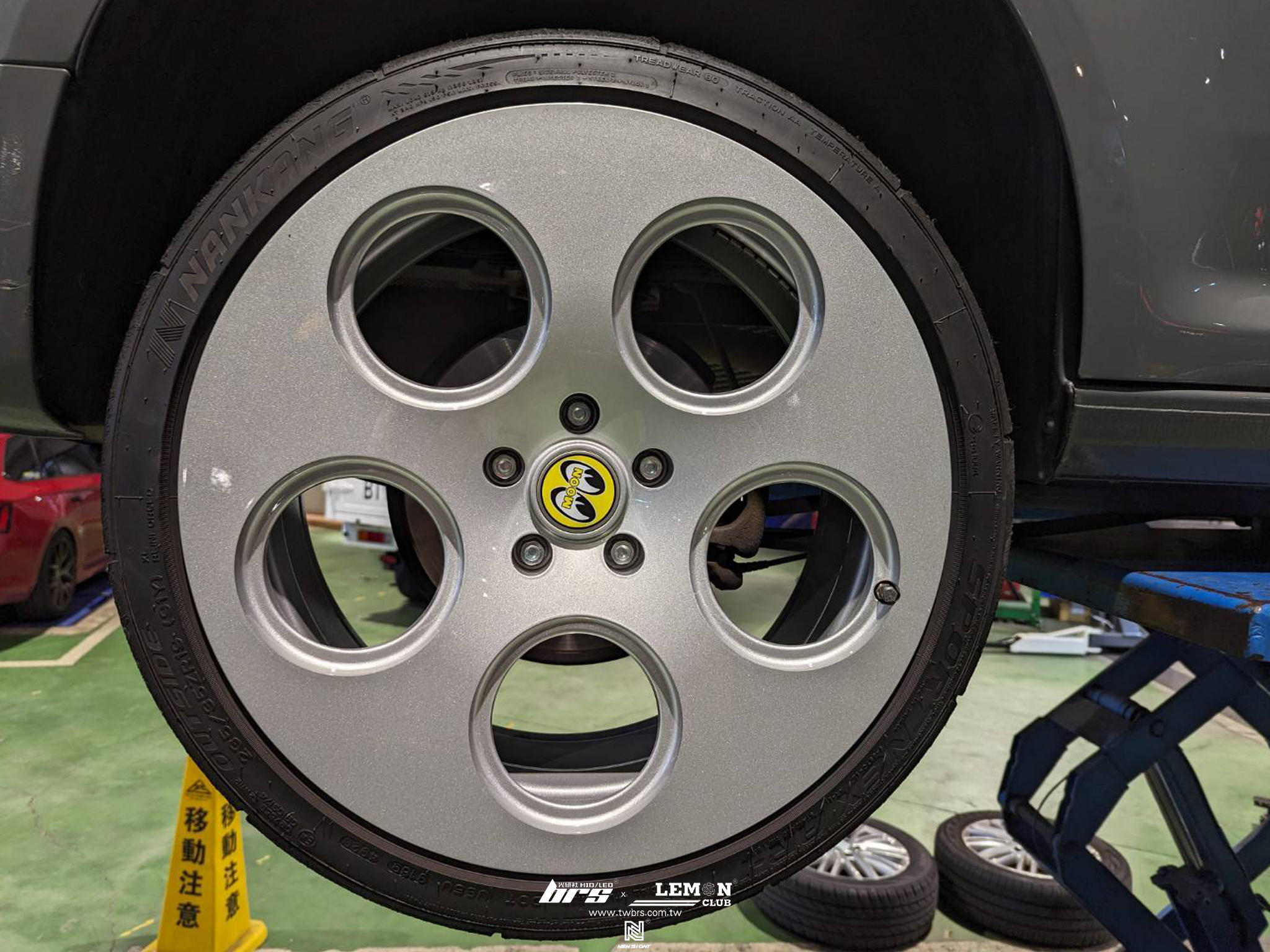 Volkswagen Caddy 保養 PVC油氣分離器+輪圈