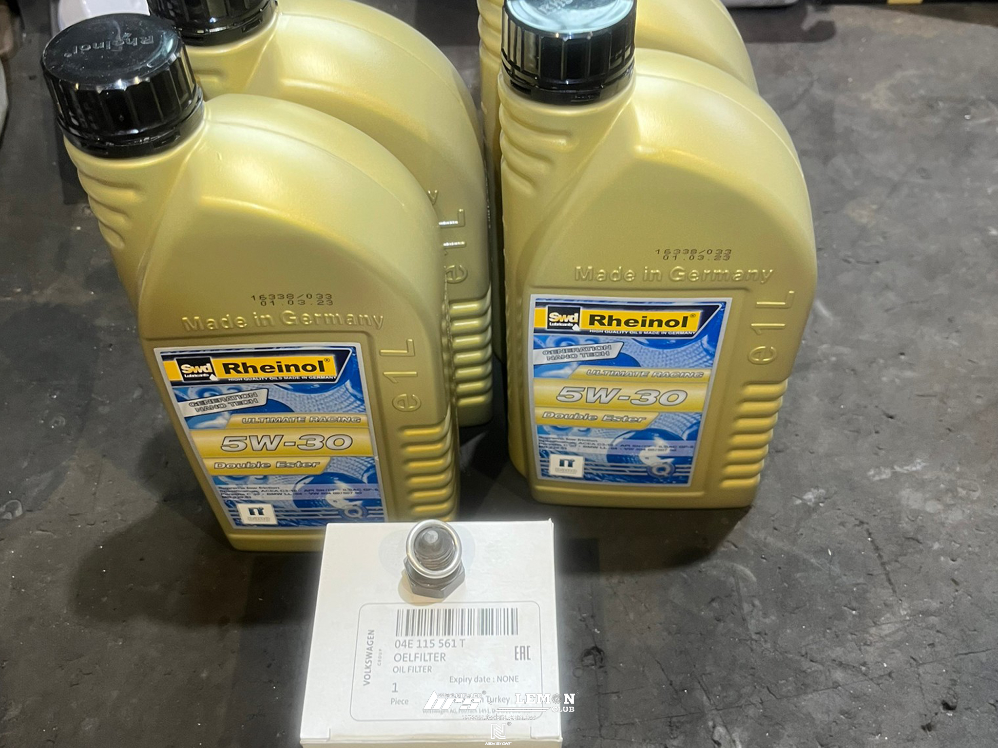 Skoda Fabia 保養(Rheinol萊茵機油5W30+原廠機油芯+原廠洩油螺絲+原廠洩油螺絲墊片)